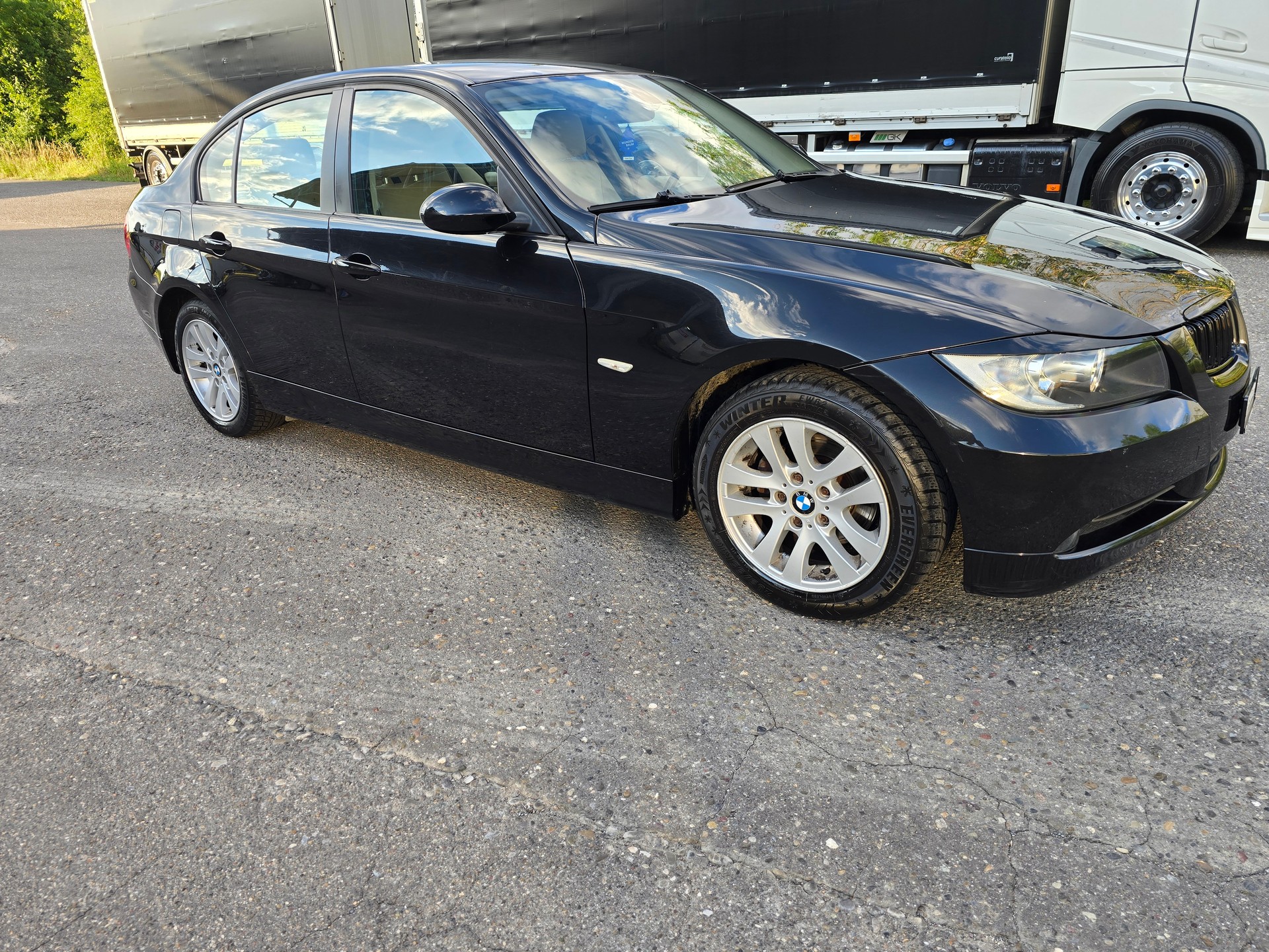 BMW 320i Access Steptronic-image-1