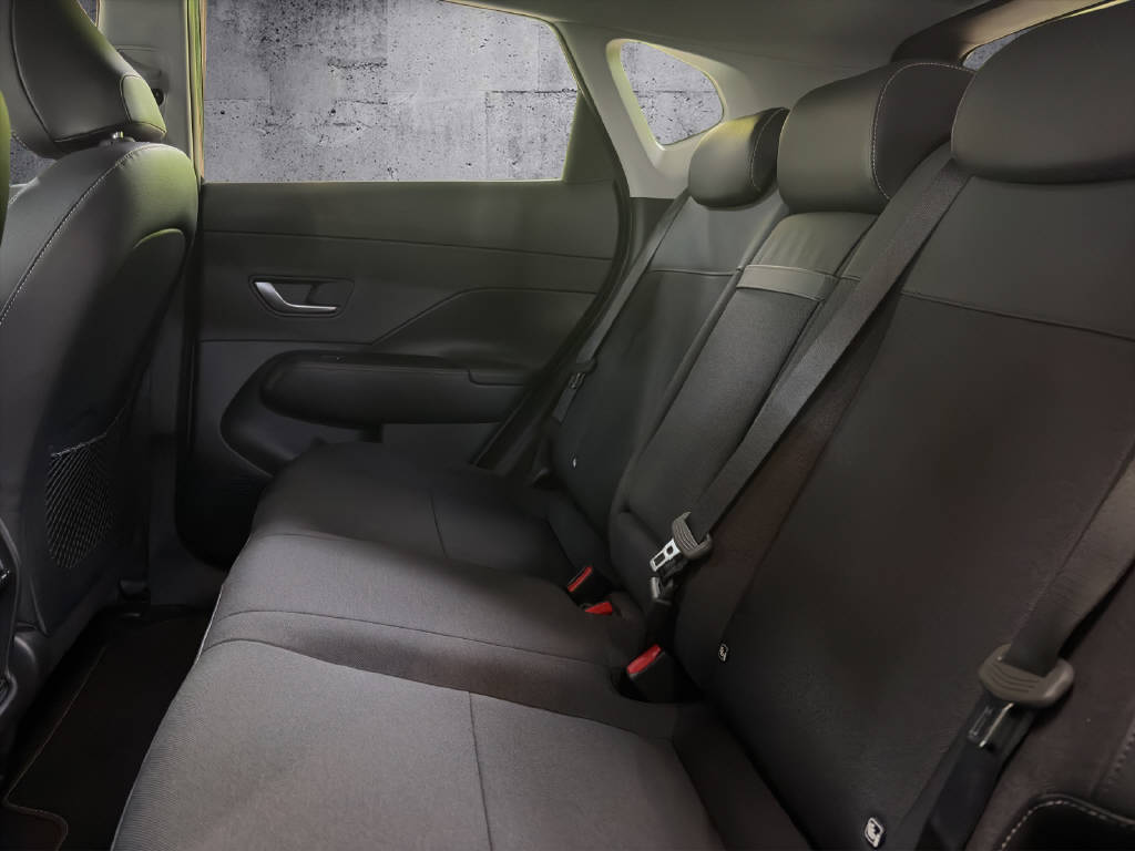 HYUNDAI Kona Electric Amplia 65kWh Heat Pump-image-10