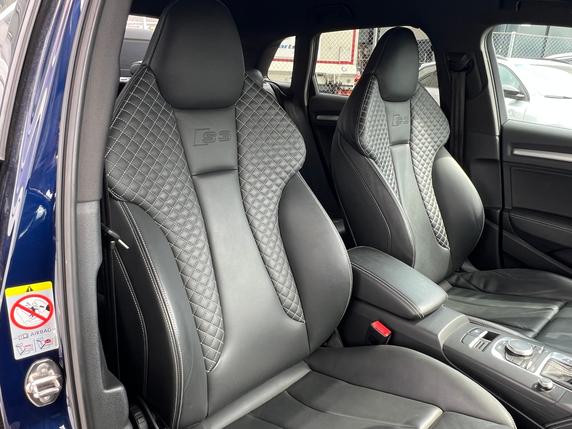 AUDI S3 Sportback 2.0 TFSI 4x4 S-tronic ABT 360 PS ** Leder * Navigation * frisch ab MFK* 1 Jahr Garantie möglich **-image-12