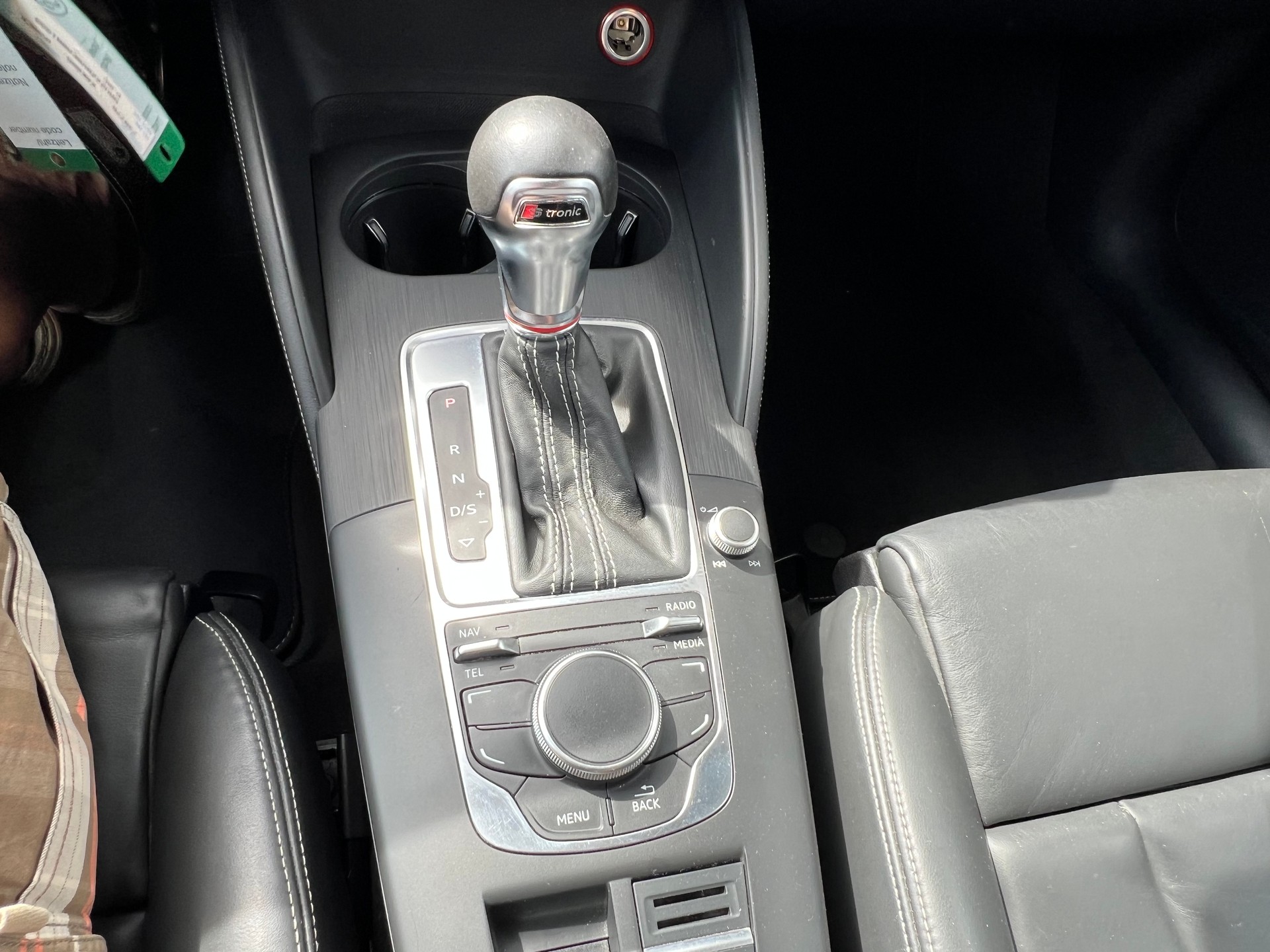 AUDI S3 Sportback 2.0 TFSI 4x4 S-tronic ABT 360 PS ** Leder * Navigation * frisch ab MFK* 1 Jahr Garantie möglich **-image-21