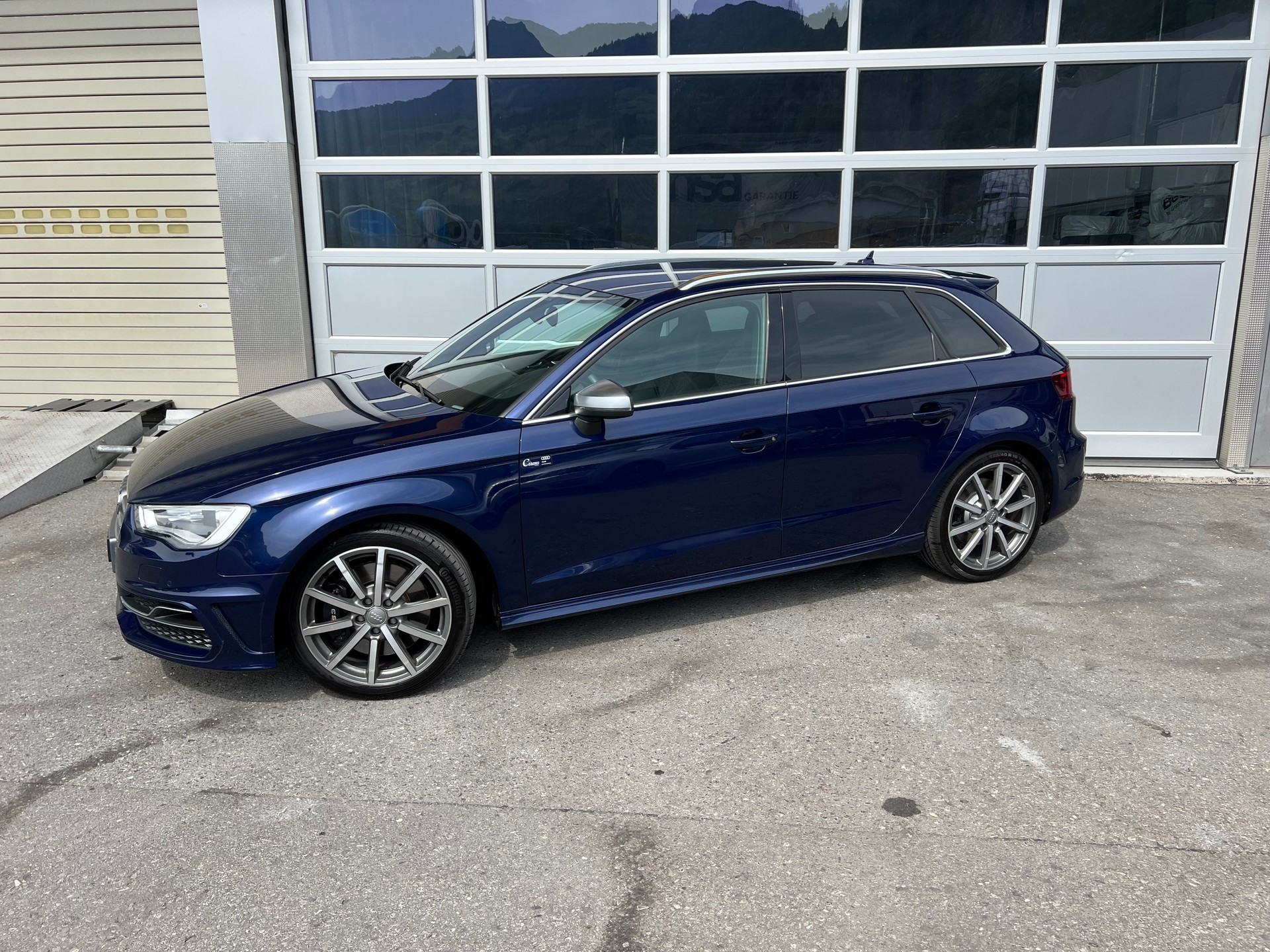AUDI S3 Sportback 2.0 TFSI 4x4 S-tronic ABT 360 PS ** Leder * Navigation * frisch ab MFK* 1 Jahr Garantie möglich **-image-2