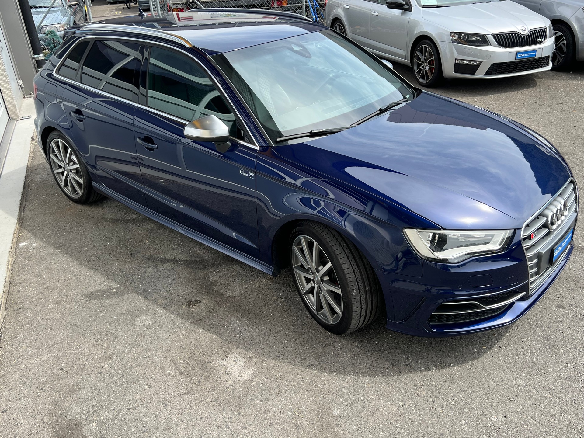 AUDI S3 Sportback 2.0 TFSI 4x4 S-tronic ABT 360 PS ** Leder * Navigation * frisch ab MFK* 1 Jahr Garantie möglich **-image-4