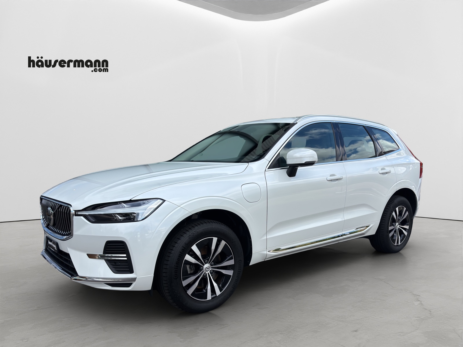 VOLVO XC60 2.0 T6 TE Core eAWD