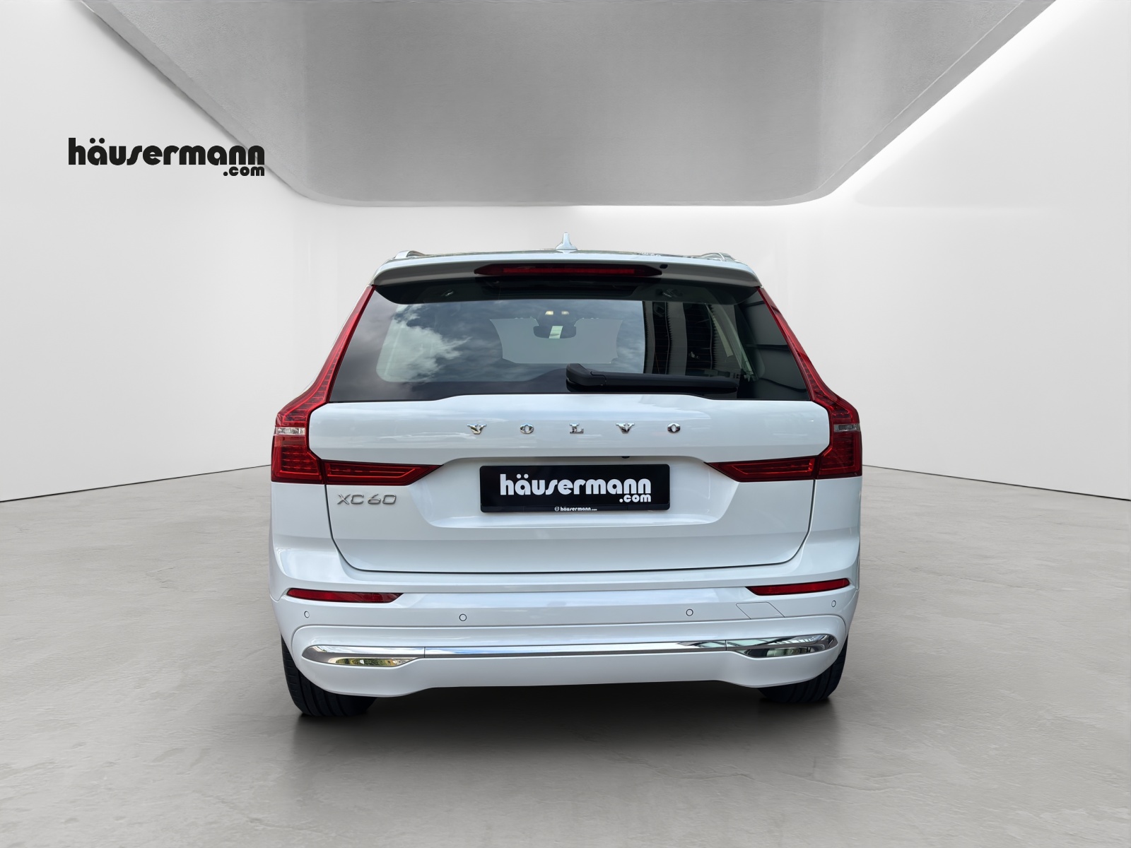 VOLVO XC60 2.0 T6 TE Core eAWD-image-10