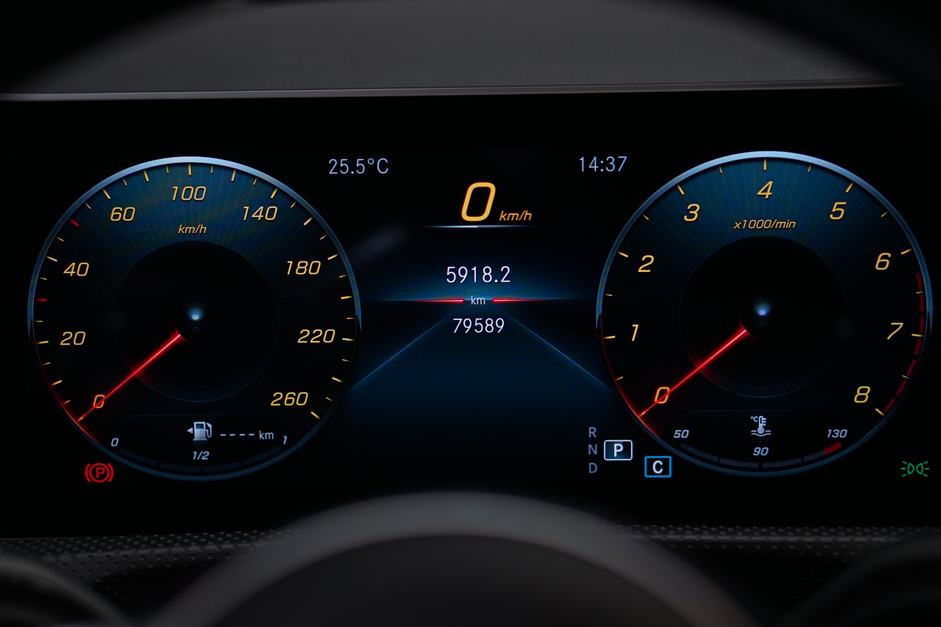 MERCEDES-BENZ A 250 4Matic AMG Line 4Matic 7G-DCT *CH-Fahrzeug* *Head-Up* *LED*-image-17