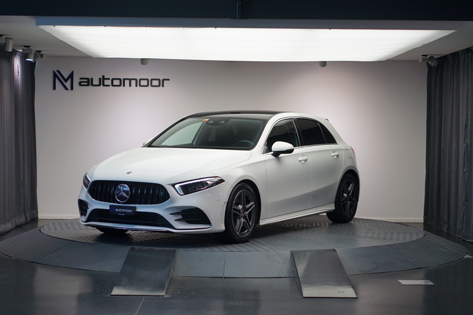 MERCEDES-BENZ A 250 4Matic AMG Line 4Matic 7G-DCT *CH-Fahrzeug* *Head-Up* *LED*-image-0