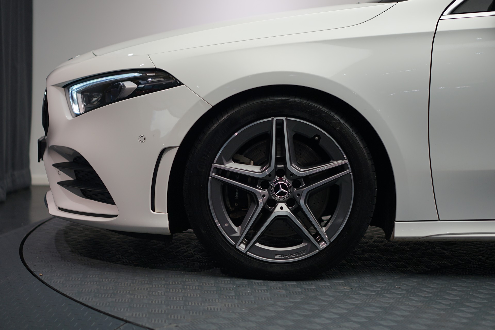 MERCEDES-BENZ A 250 4Matic AMG Line 4Matic 7G-DCT *CH-Fahrzeug* *Head-Up* *LED*-image-29