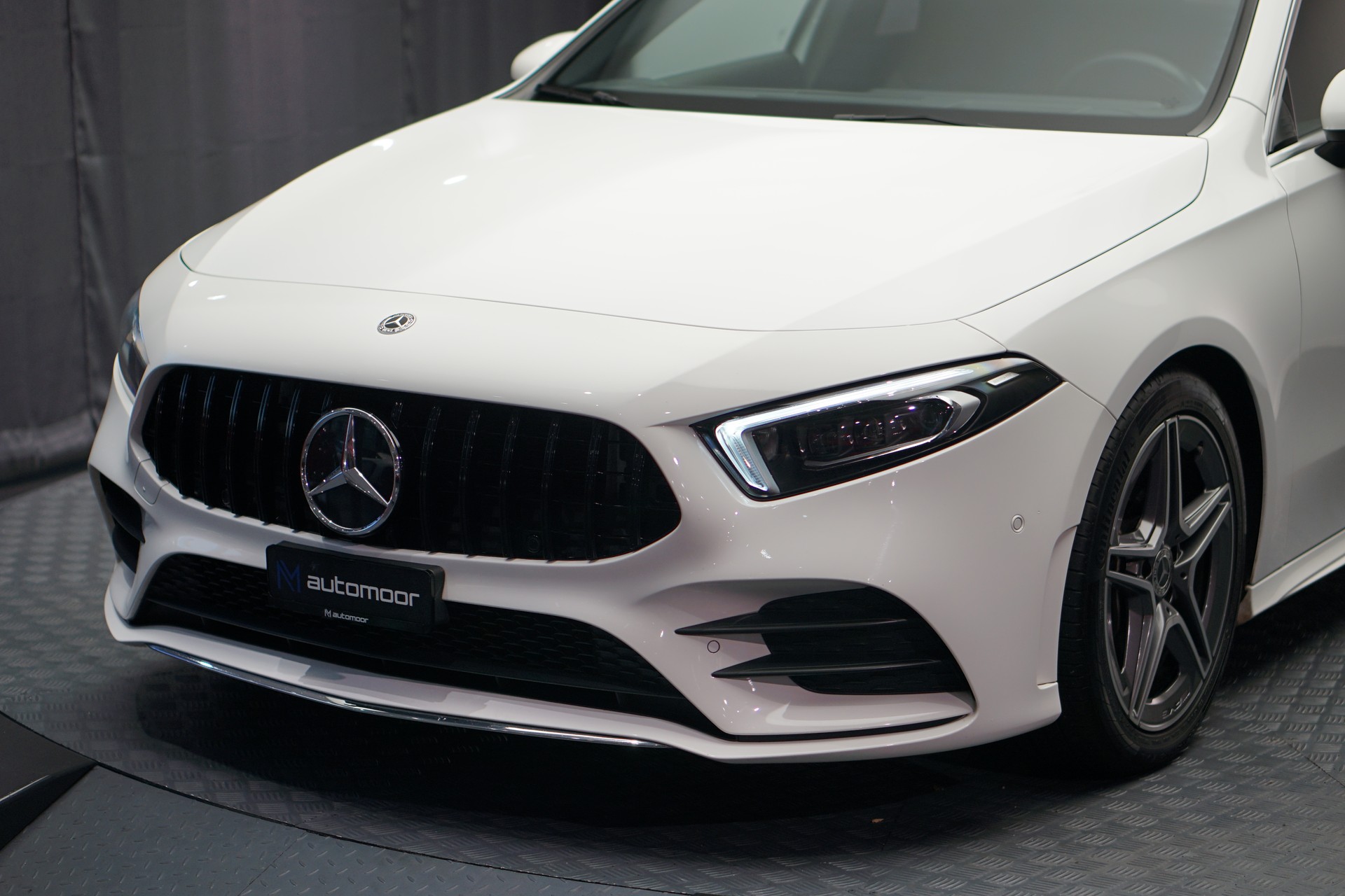 MERCEDES-BENZ A 250 4Matic AMG Line 4Matic 7G-DCT *CH-Fahrzeug* *Head-Up* *LED*-image-33