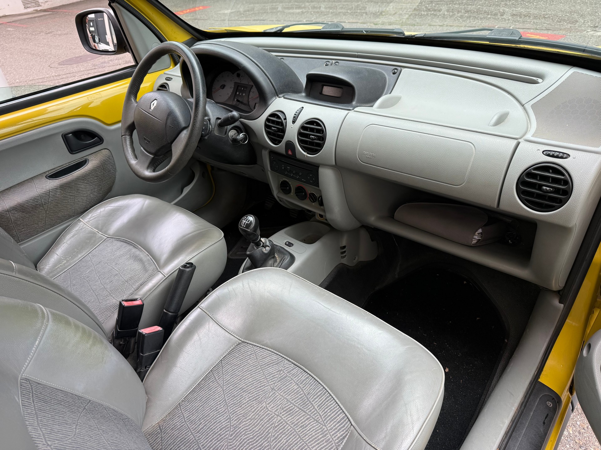 RENAULT Kangoo 1.6 16V Edition 4X4-image-5