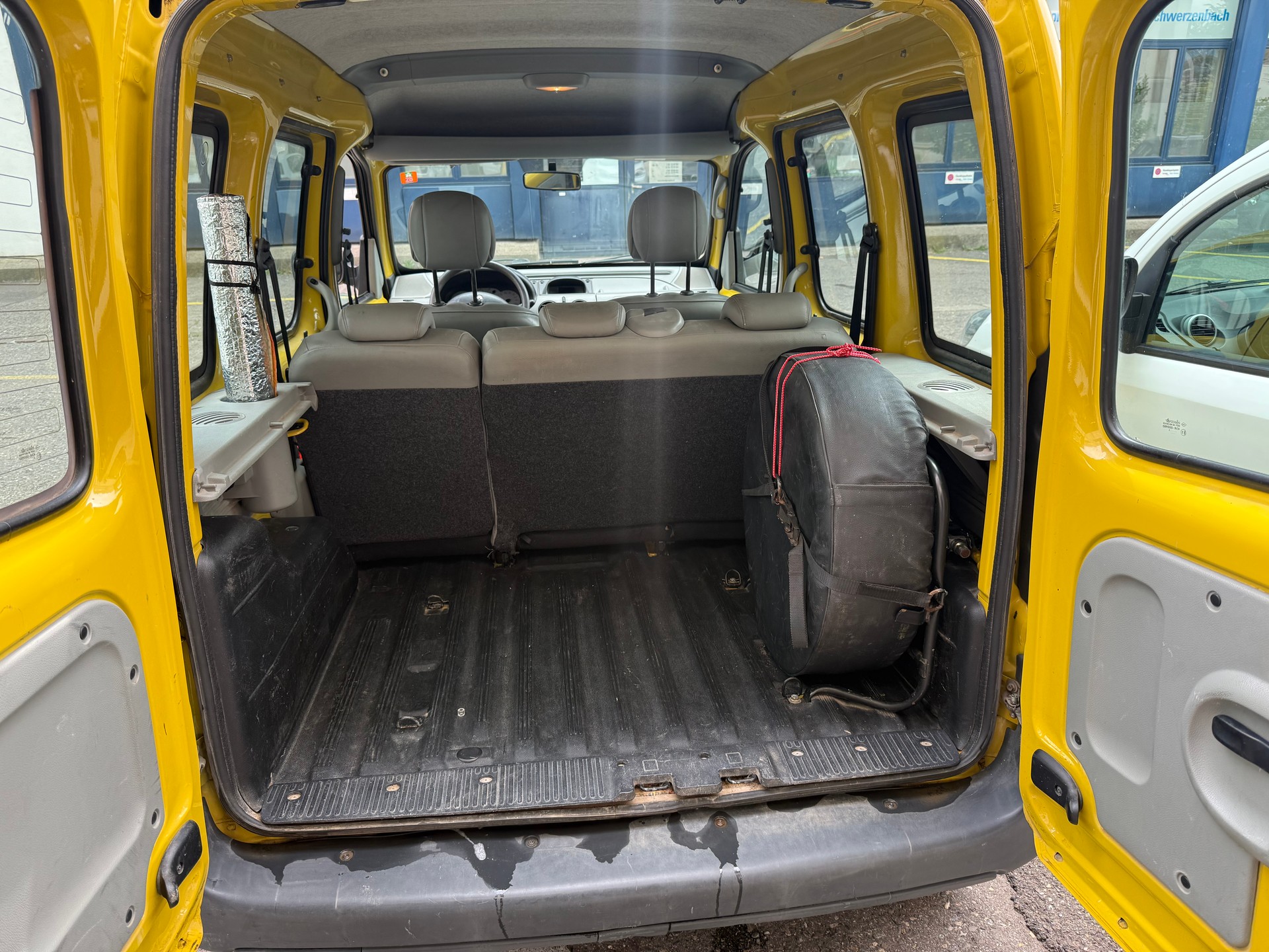 RENAULT Kangoo 1.6 16V Edition 4X4-image-4