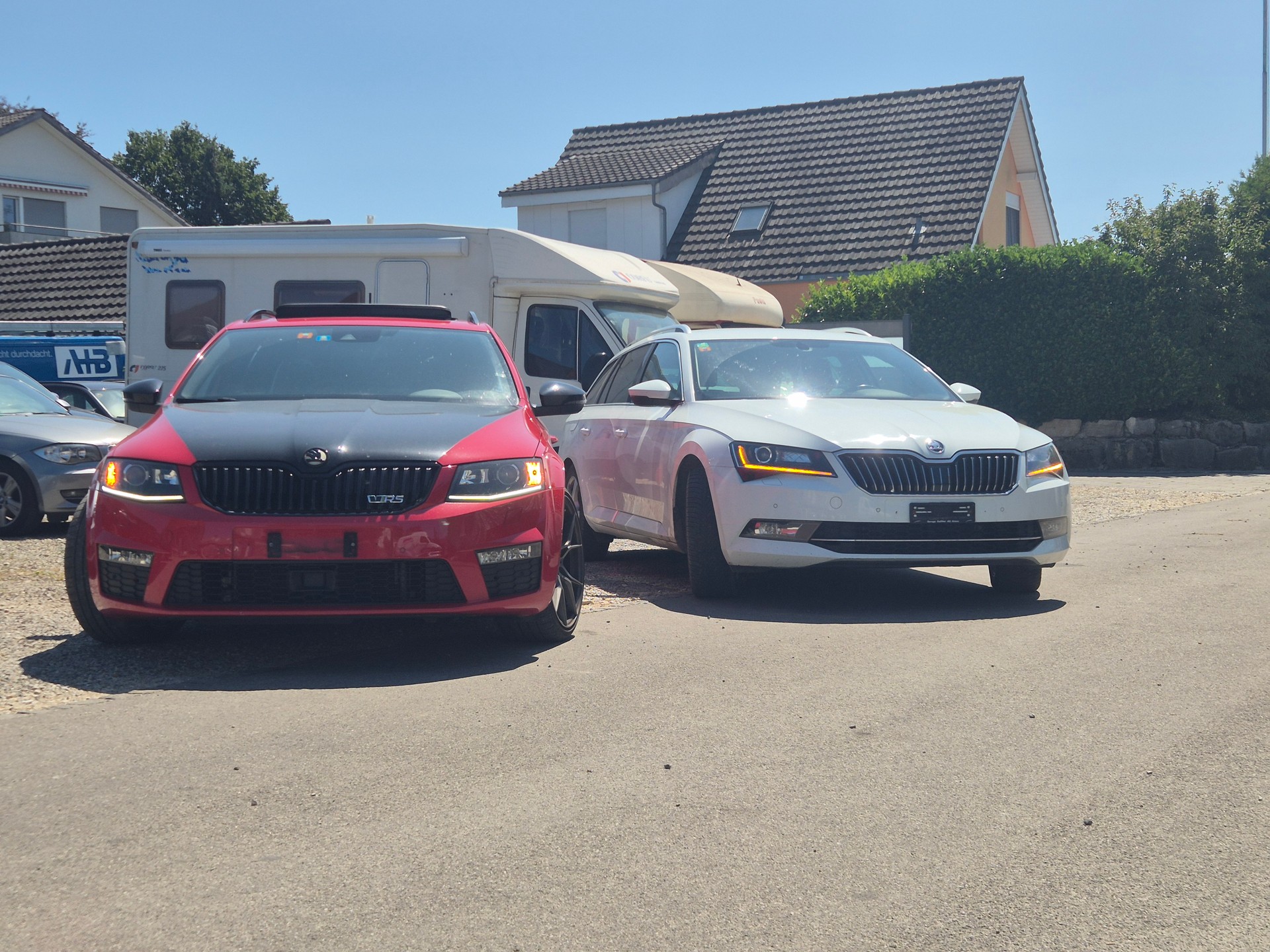 SKODA Super B 4x4 schalter 2016 Top Zustand-image-0