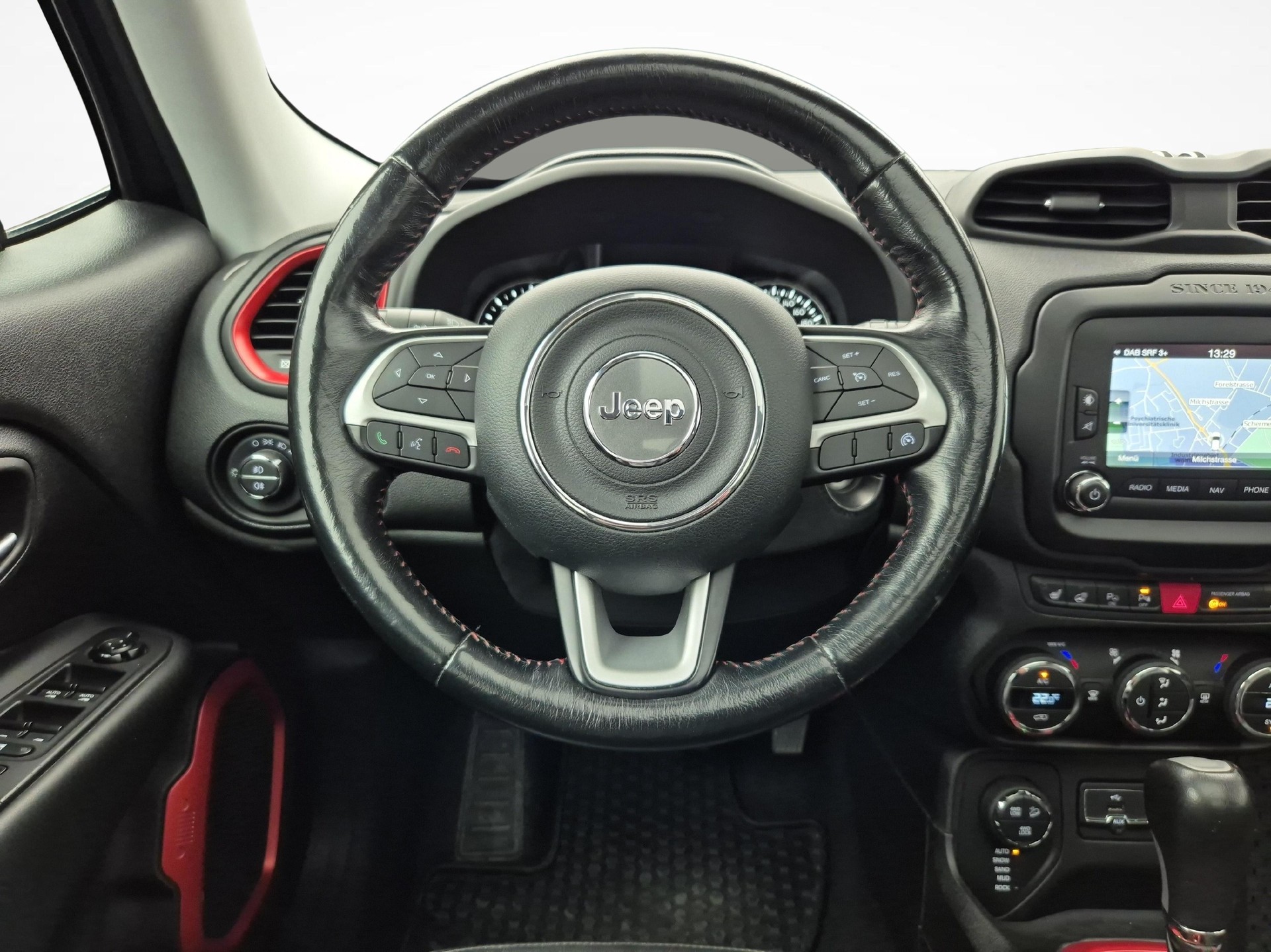 JEEP Renegade 2.0 CRD 170 Trailhawk AWD-image-9