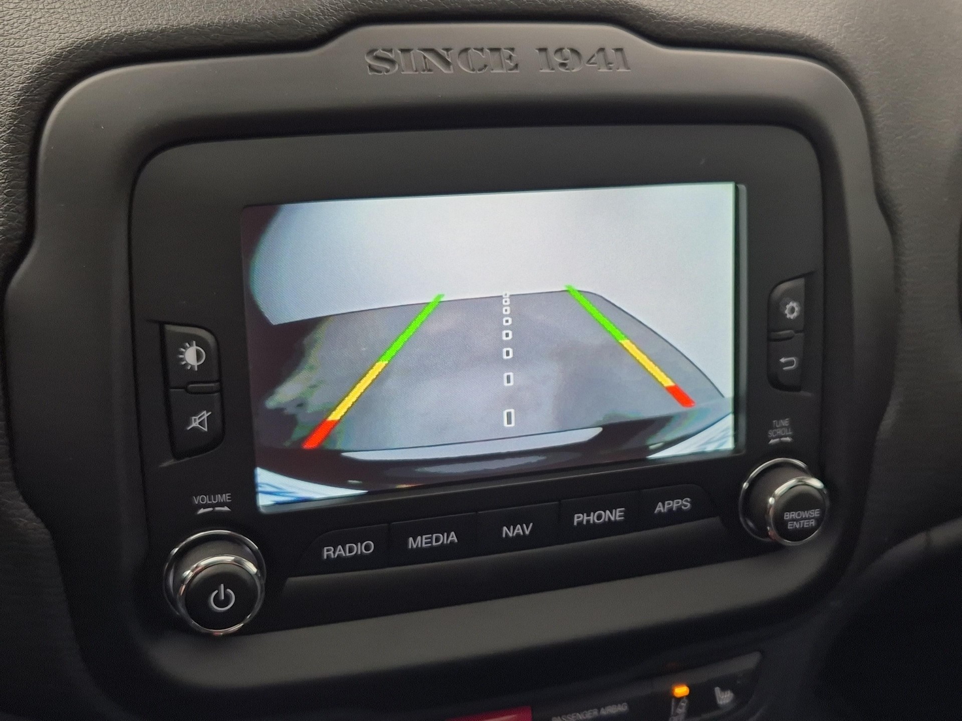JEEP Renegade 2.0 CRD 170 Trailhawk AWD-image-13