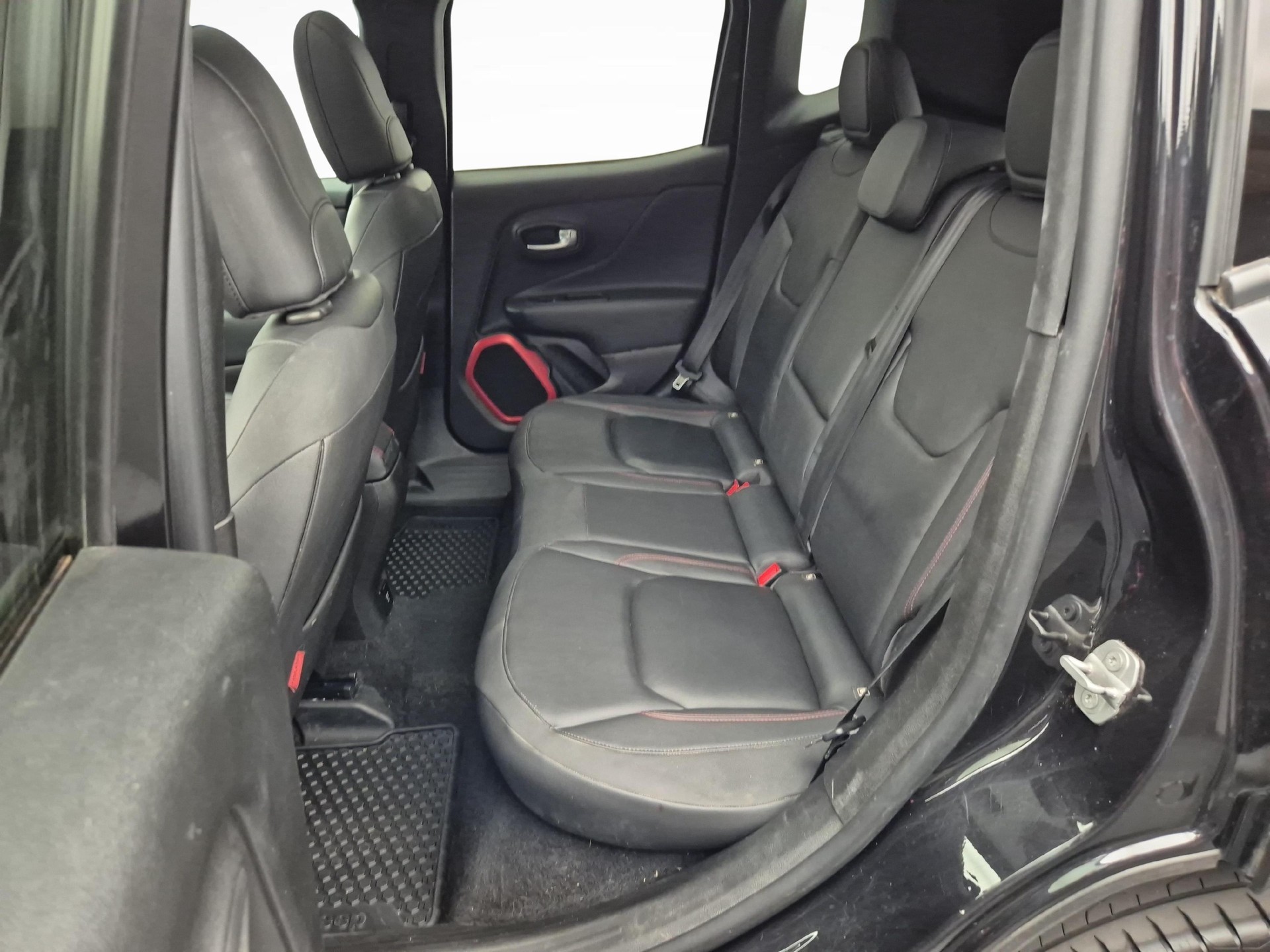 JEEP Renegade 2.0 CRD 170 Trailhawk AWD-image-3