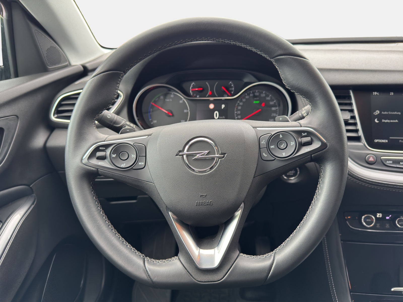 OPEL Grandland X 1.6T/200 Excellence-image-11