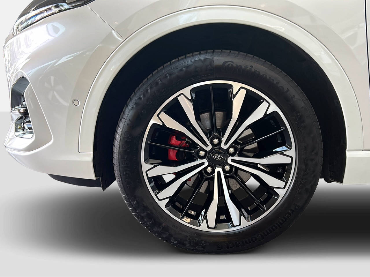 FORD Kuga 2.5 Hybrid ST-Line X 4x4-image-8