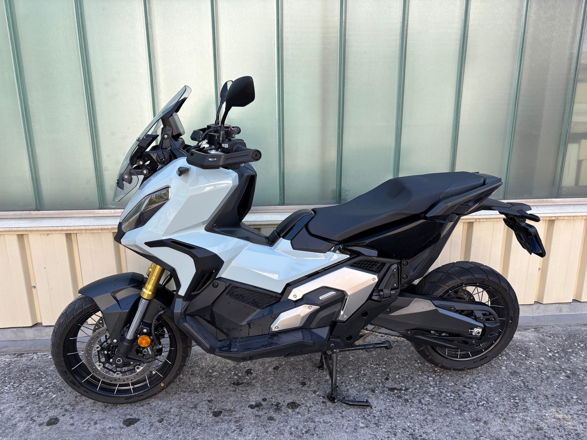 HONDA X-ADV 750 (35kW)-image-1