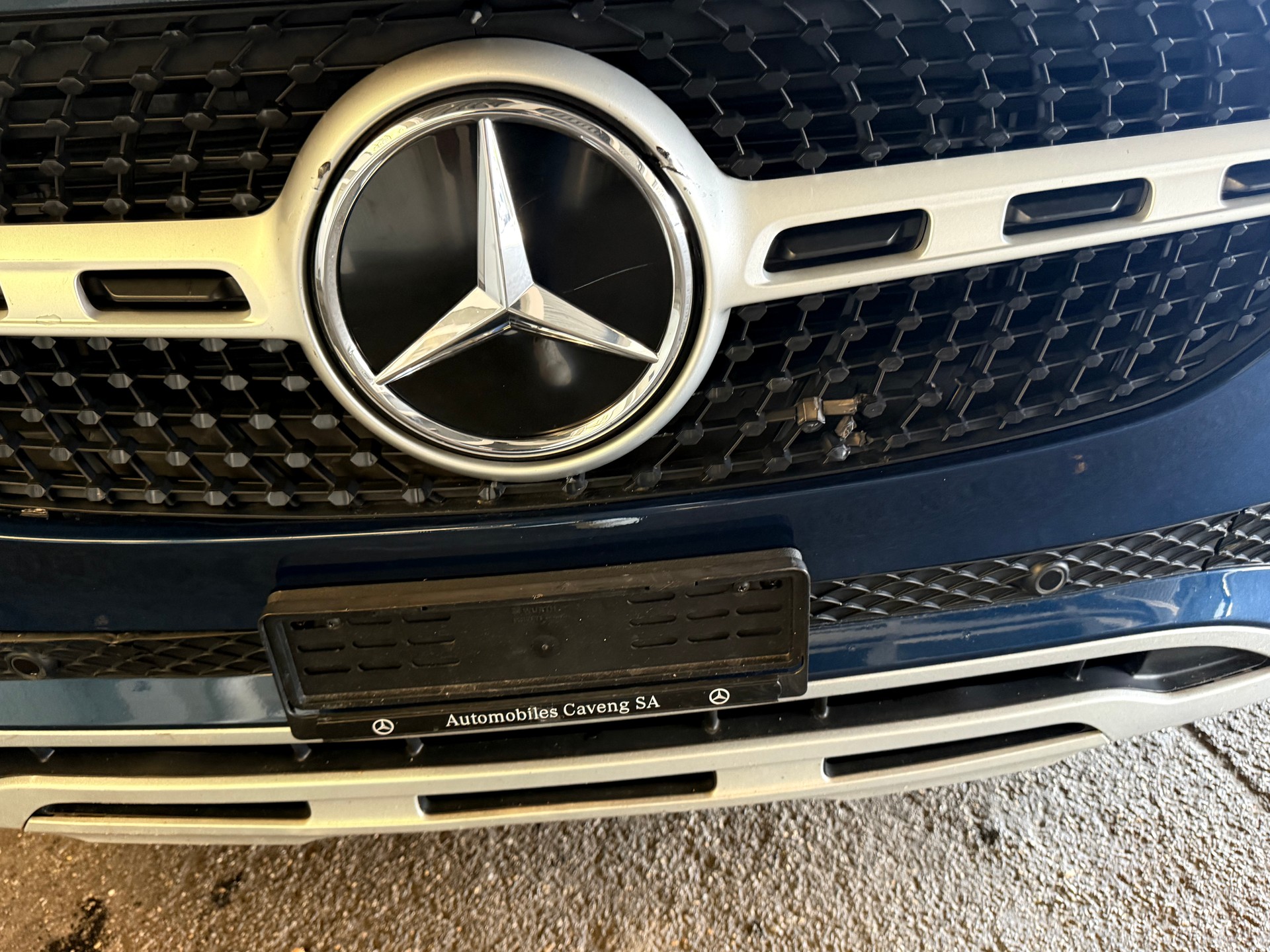 MERCEDES-BENZ GLA 200 Progressive 7G-DCT-image-10
