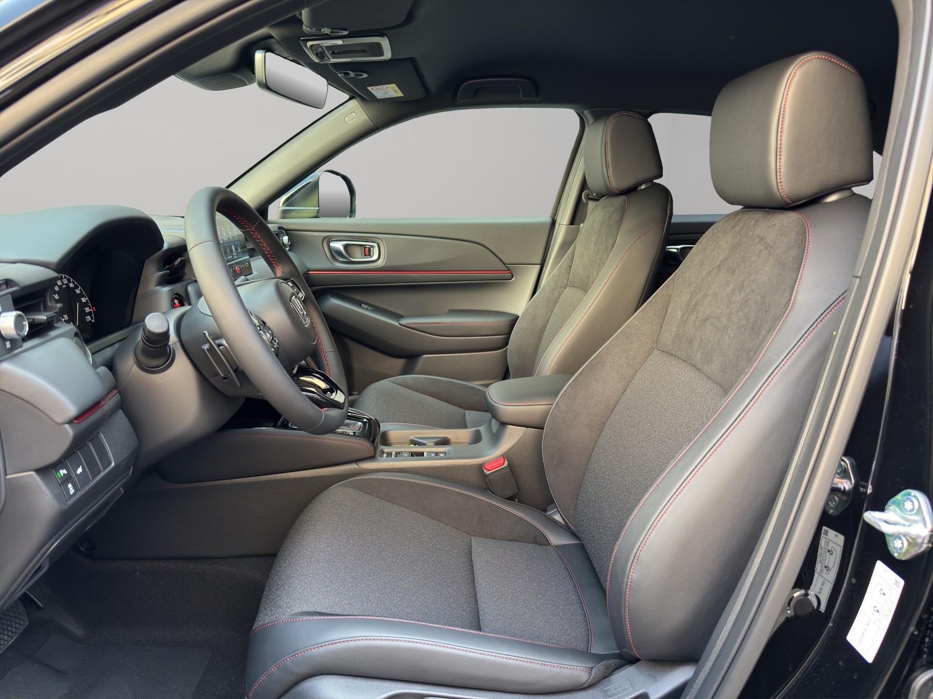 HONDA HR-V 1.5 i-MMD Advance Sport-image-14