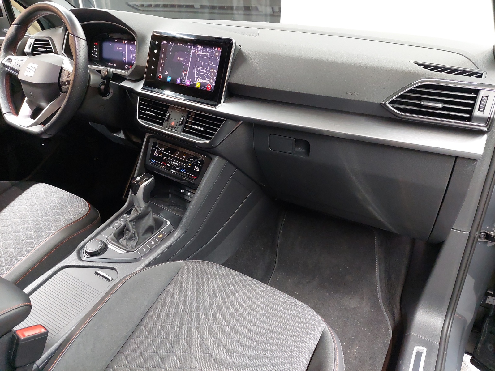 SEAT Tarraco 2.0TSI 4Drive DSG Move FR-image-9