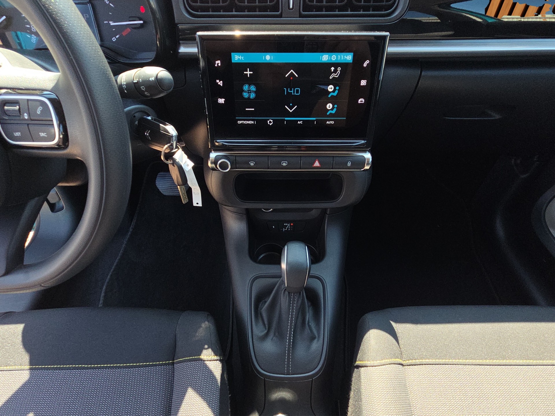 CITROEN C3 1.2i PureTech Swiss Edition EAT6-image-11