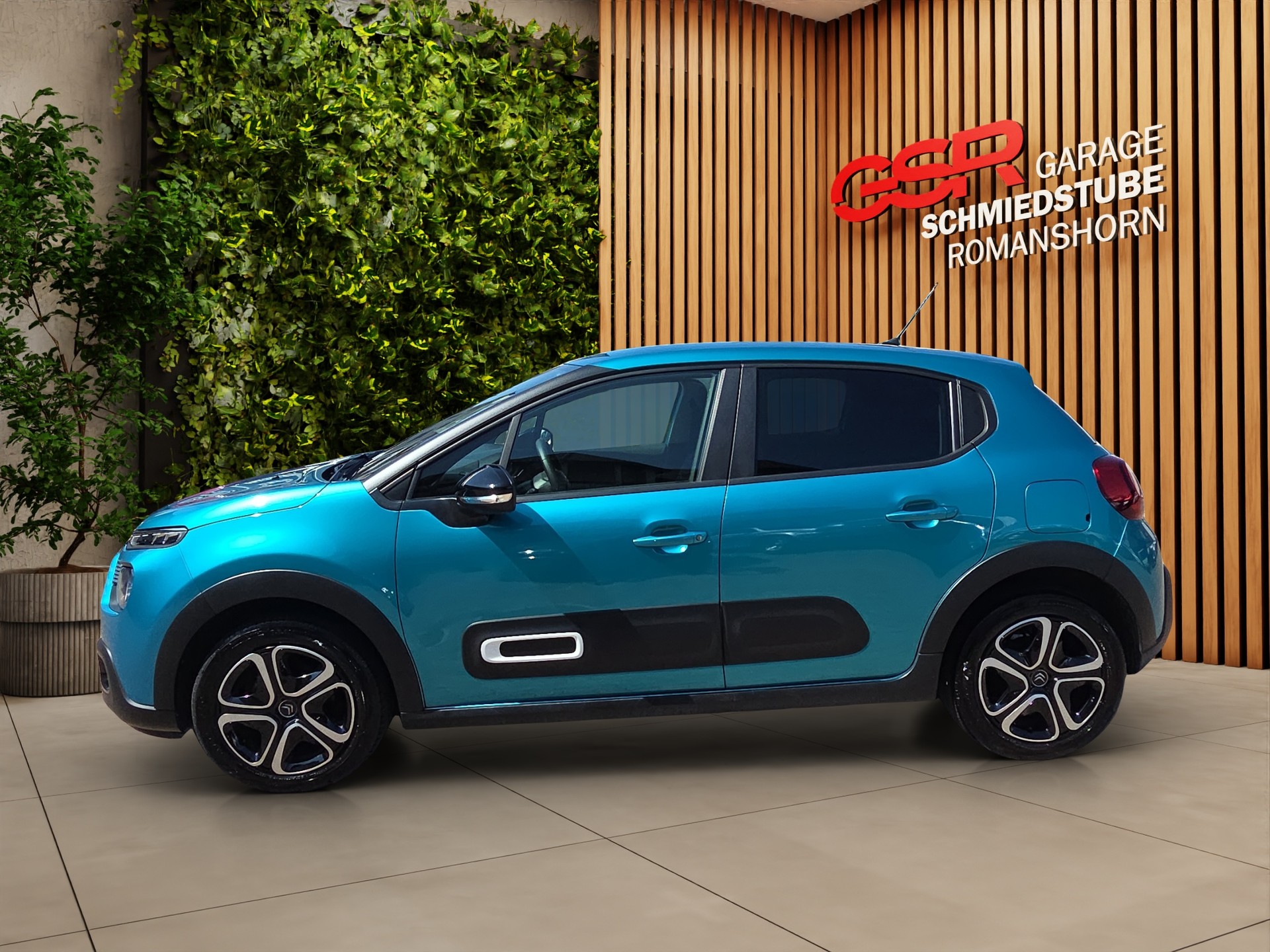 CITROEN C3 1.2i PureTech Swiss Edition EAT6-image-1