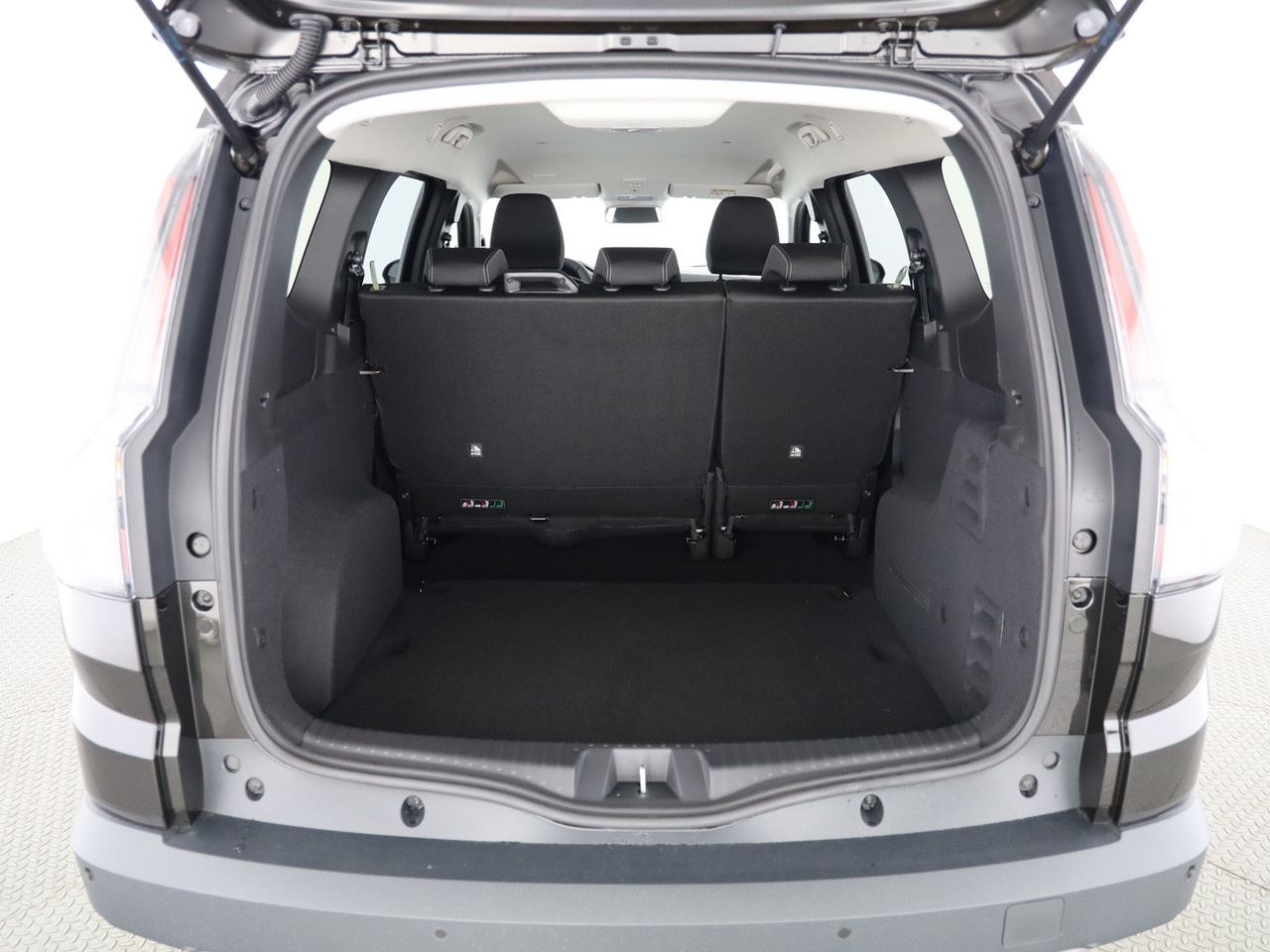 DACIA Jogger 1.8 Hybrid Journey-image-8