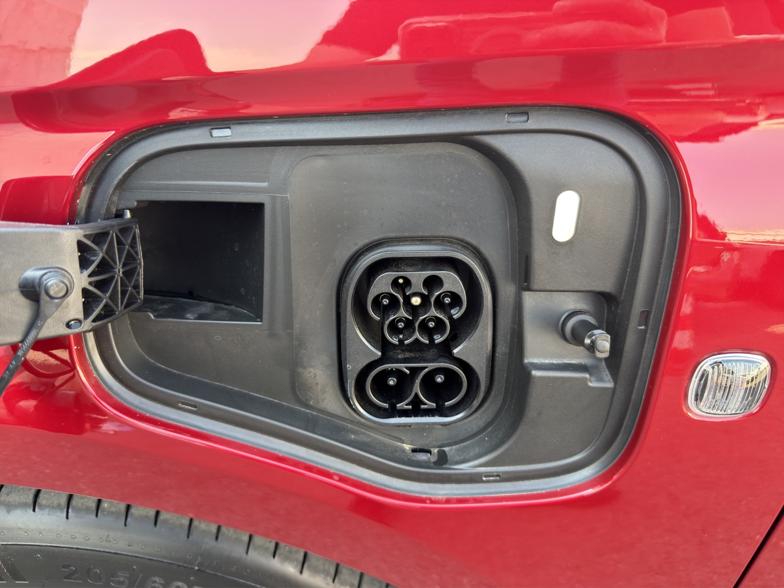 VW Caddy 1.5 TSI Plug in Hybrid Liberty DSG-image-15