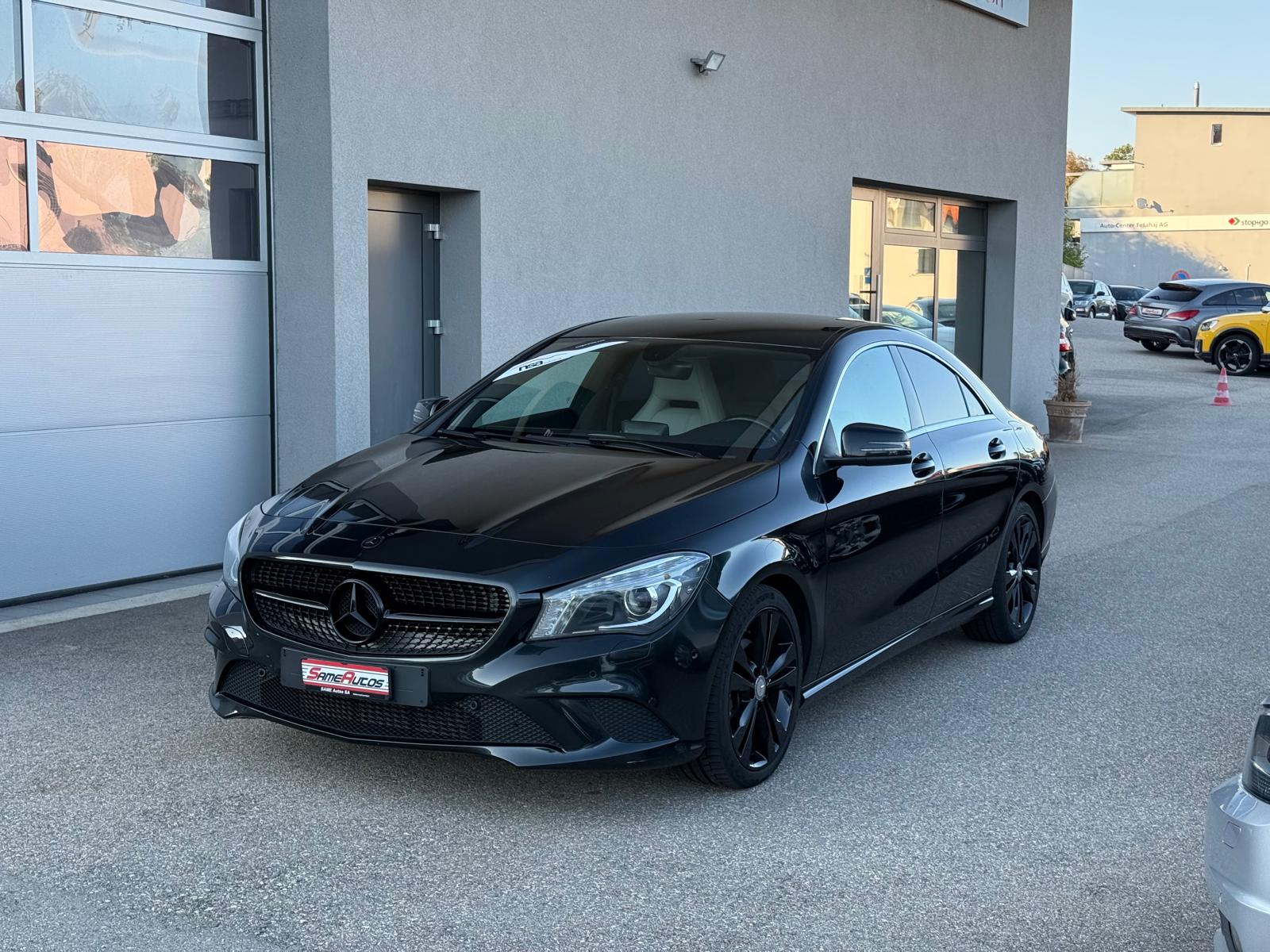 MERCEDES-BENZ CLA 200-image-4