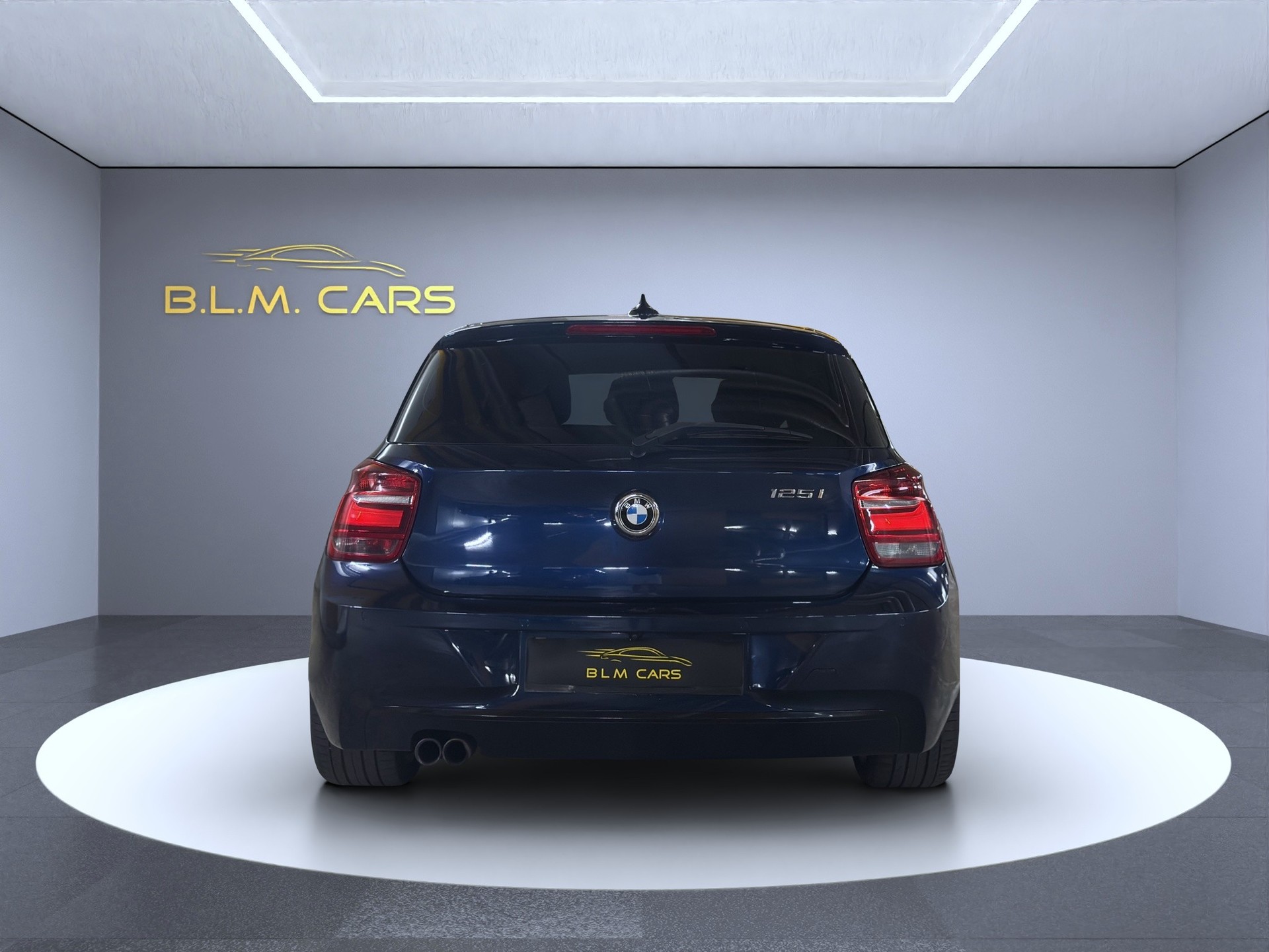 BMW 125i Sport Line-image-5