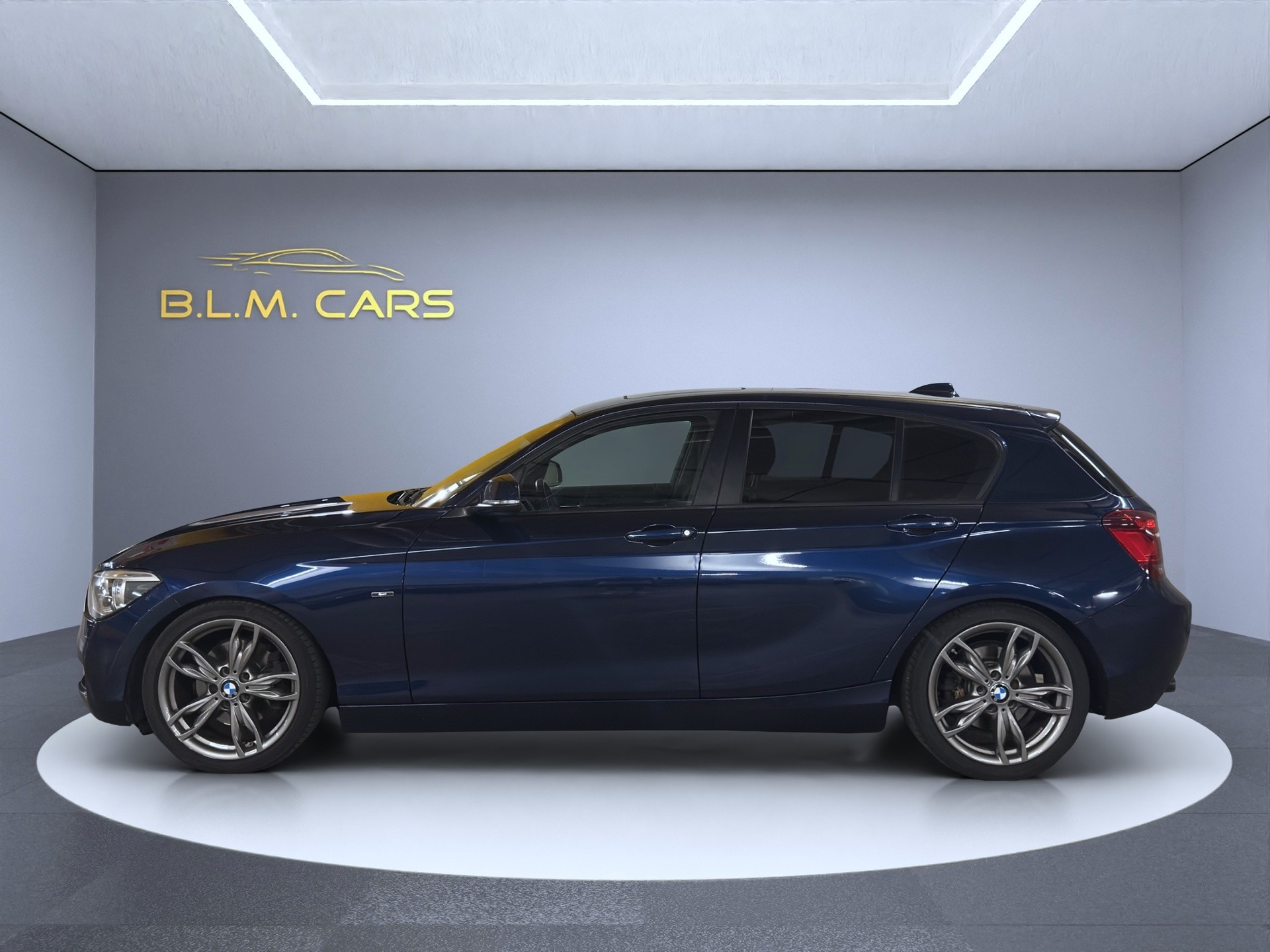 BMW 125i Sport Line-image-3