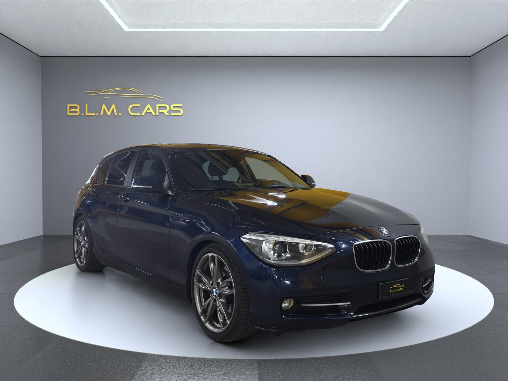 BMW 125i Sport Line-image-0