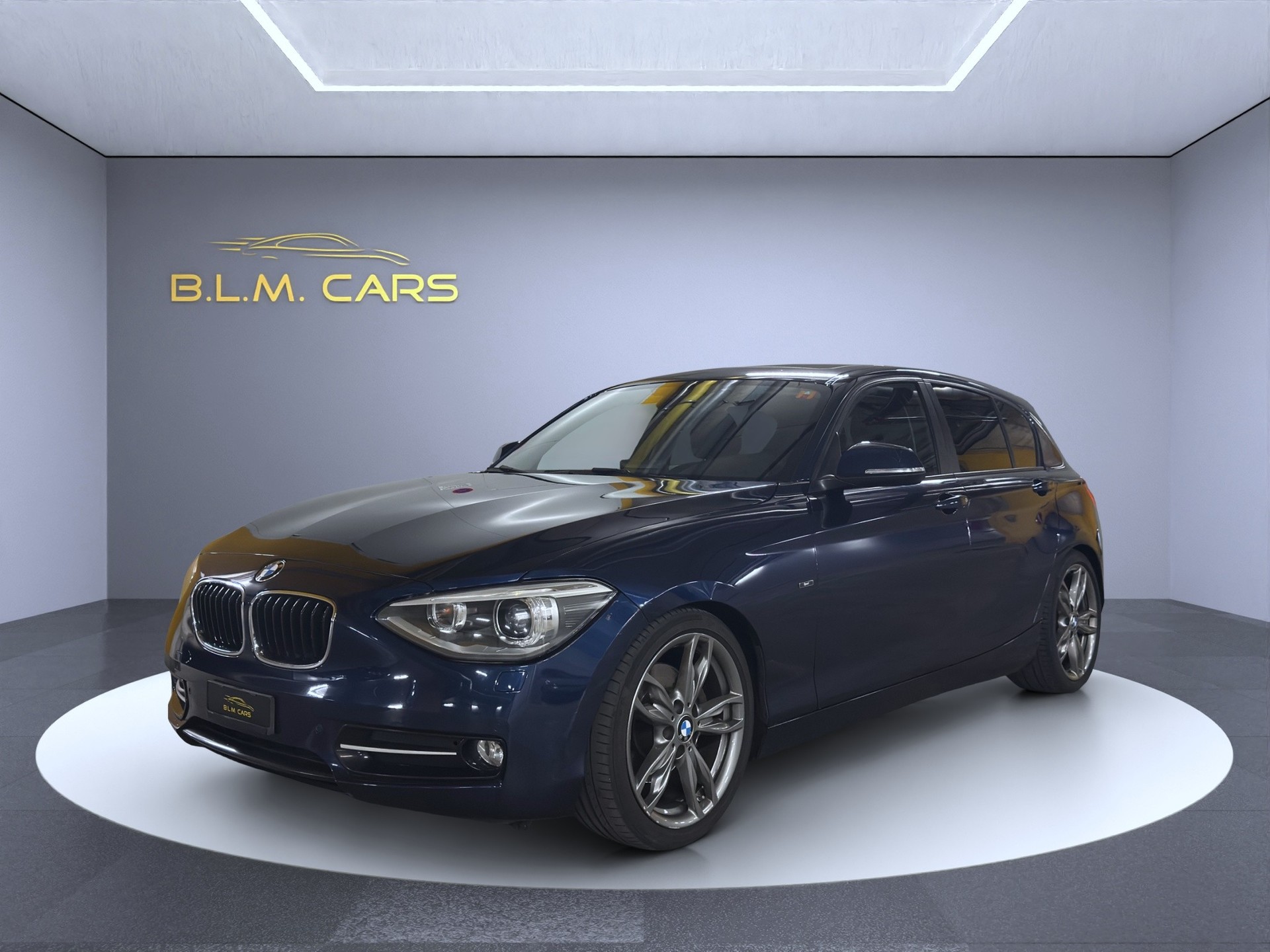 BMW 125i Sport Line-image-2