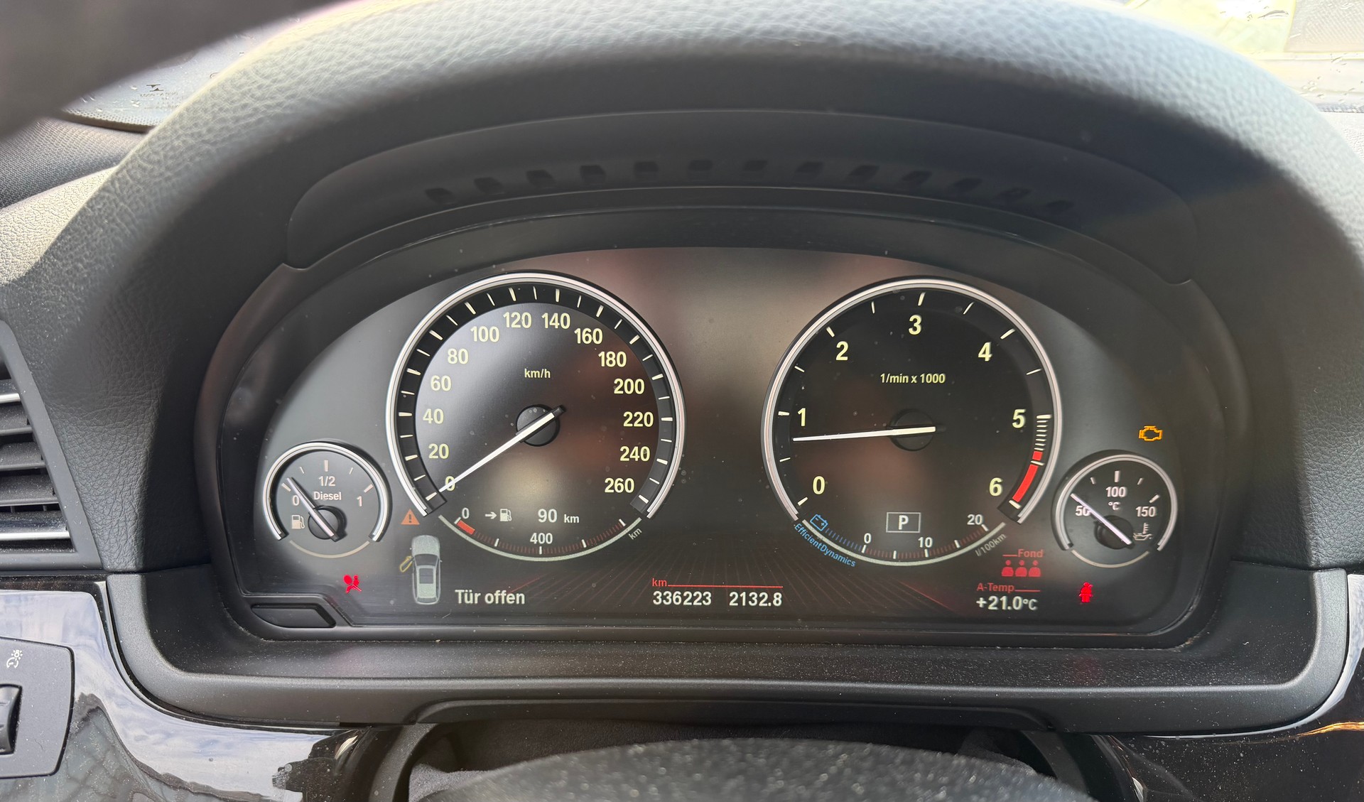 BMW 535d xDrive Touring Steptronic-image-8