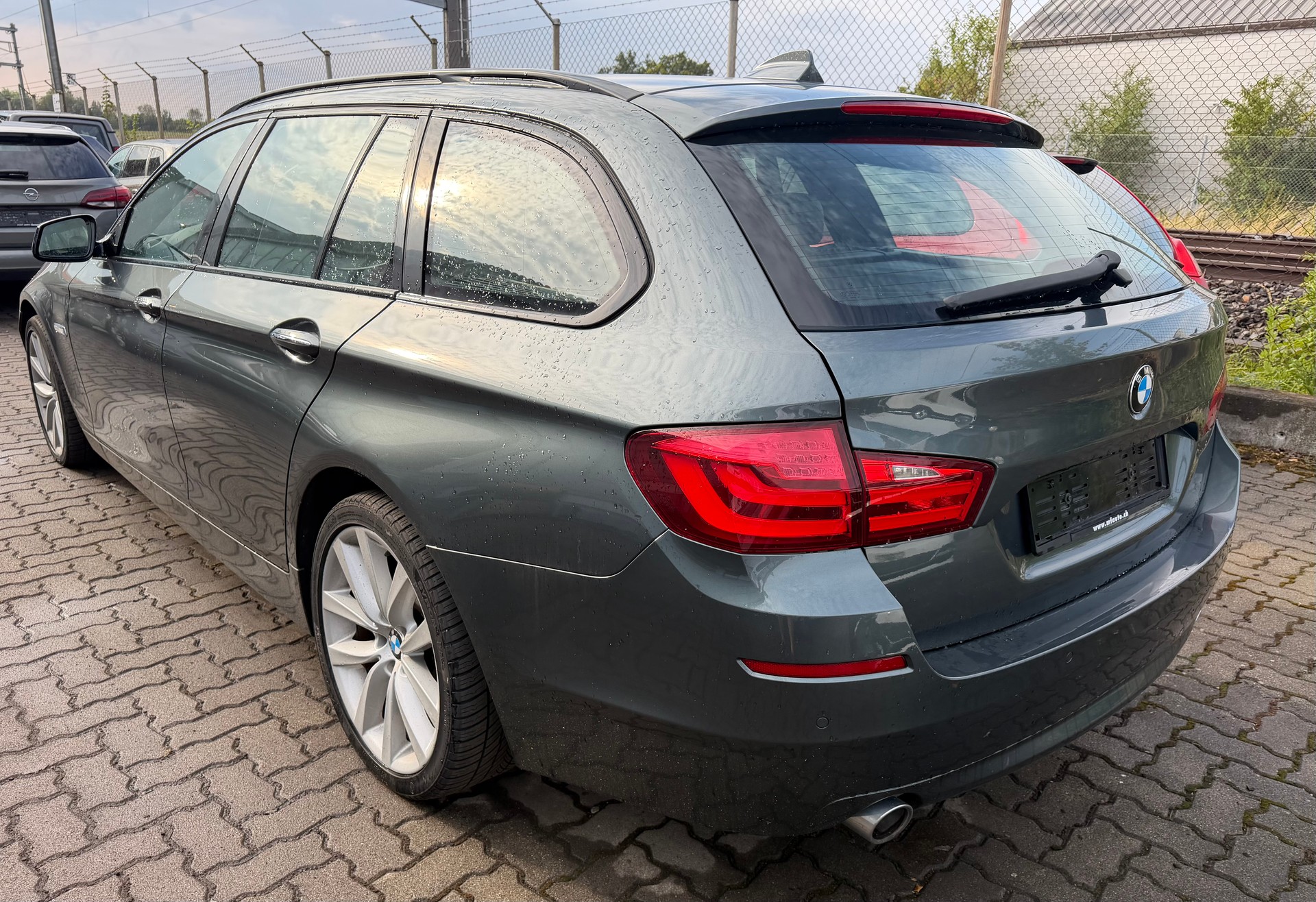 BMW 535d xDrive Touring Steptronic-image-3