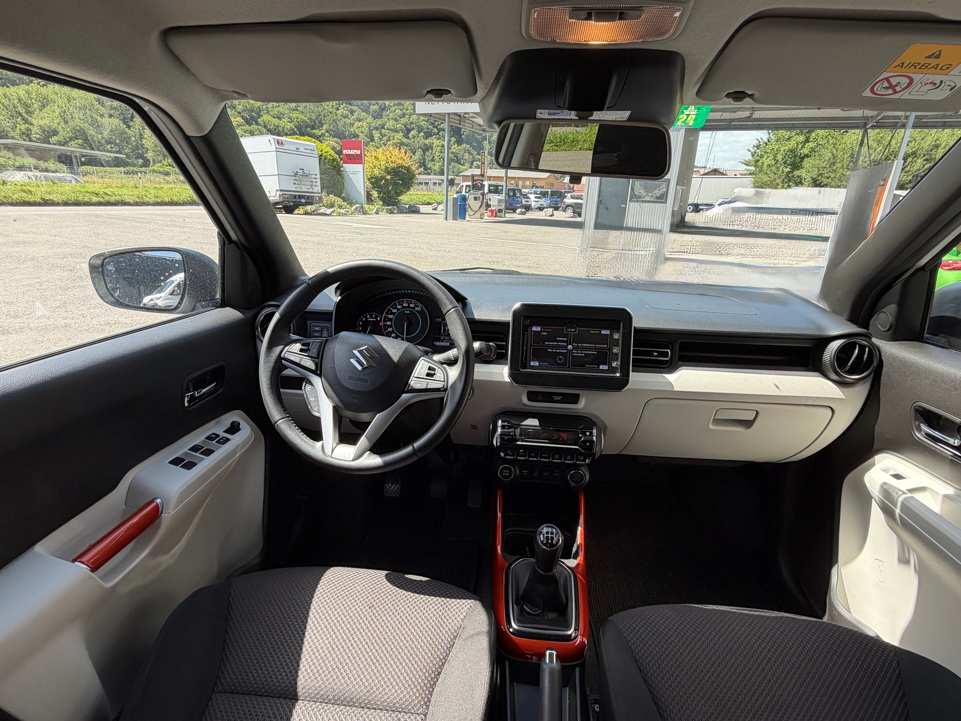 SUZUKI Ignis 1.2i Compact Top 4x4-image-8