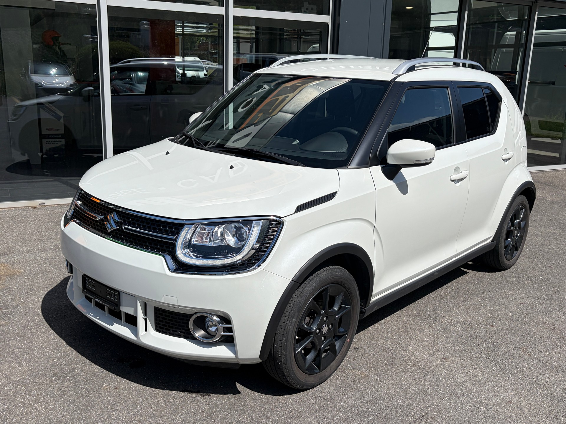 SUZUKI Ignis 1.2i Compact Top 4x4-showroom-element-2