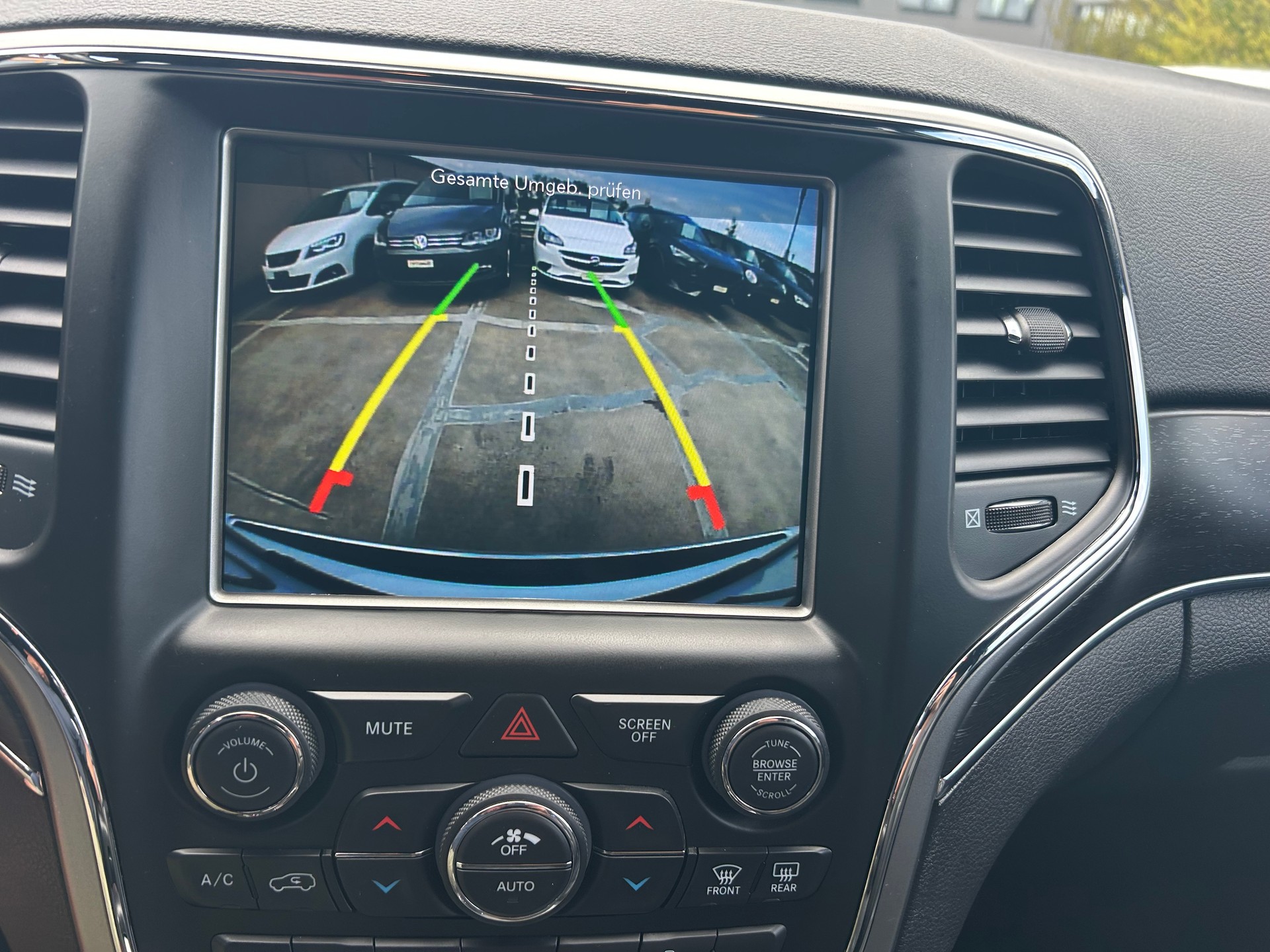 JEEP Grand Cherokee 3.0 CRD Limited Automatic-image-19