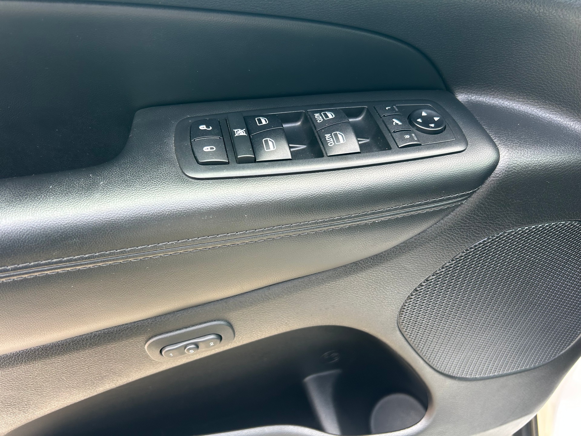JEEP Grand Cherokee 3.0 CRD Limited Automatic-image-15