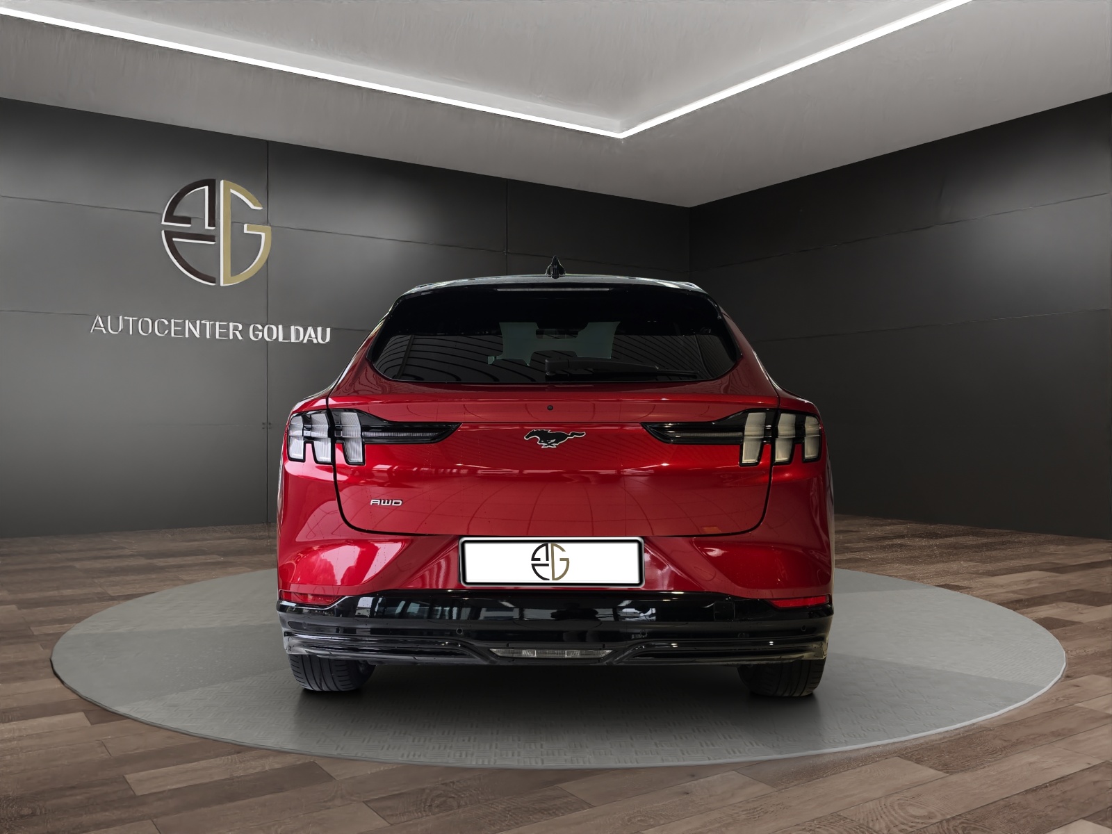 FORD Mustang MACH-E Premium AWD 99 kWh SOH 96.8%-image-2