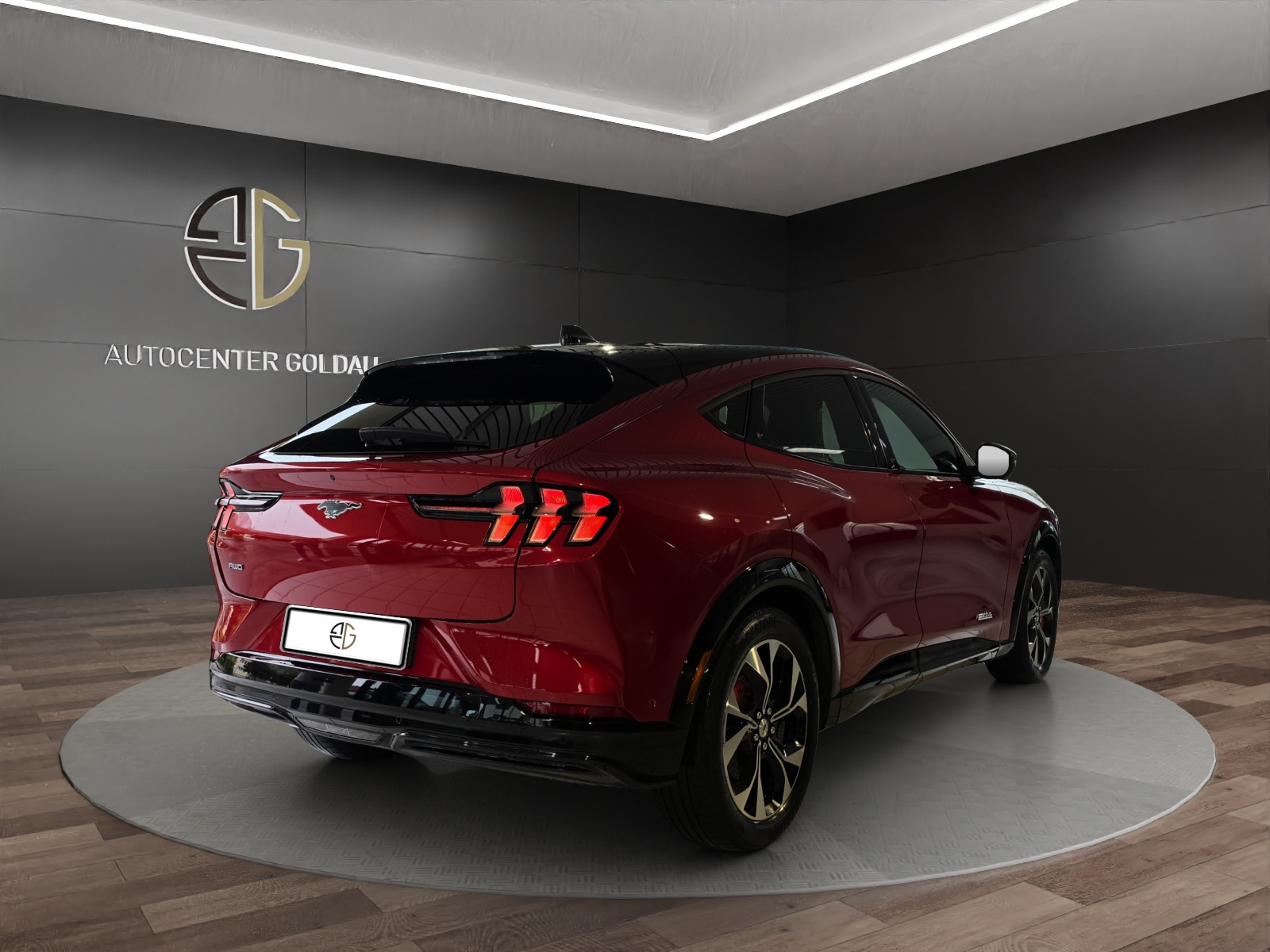 FORD Mustang MACH-E Premium AWD 99 kWh SOH 96.8%-image-3