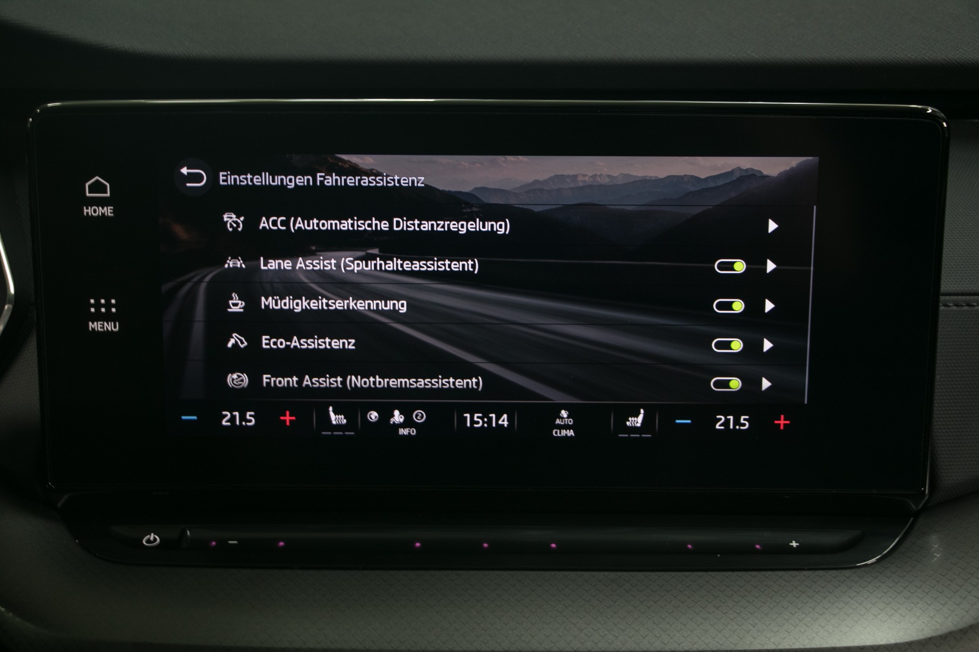 SKODA Octavia Combi 2.0 TSI Ambition DSG 4x4-image-7
