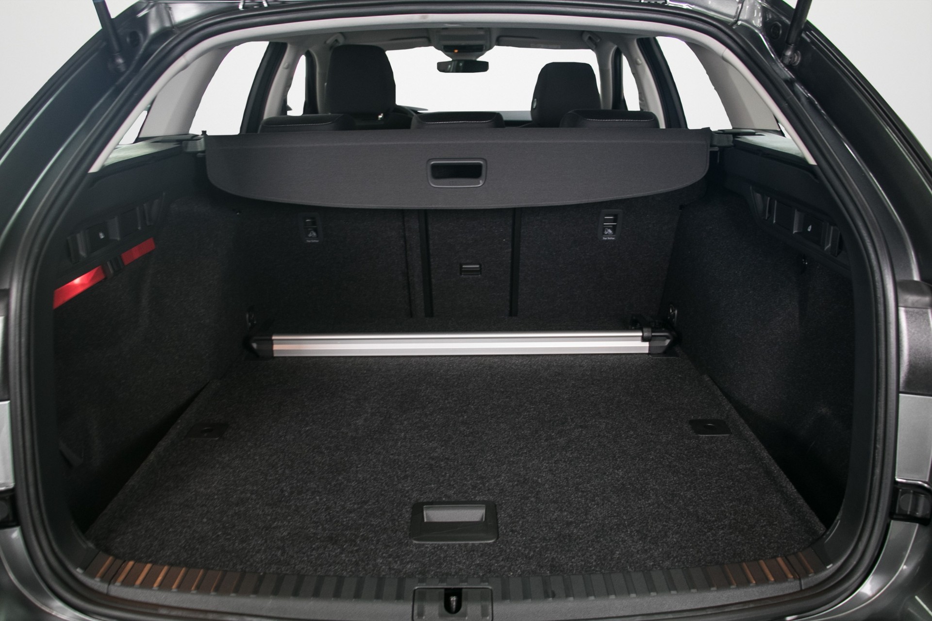 SKODA Octavia Combi 2.0 TSI Ambition DSG 4x4-image-11