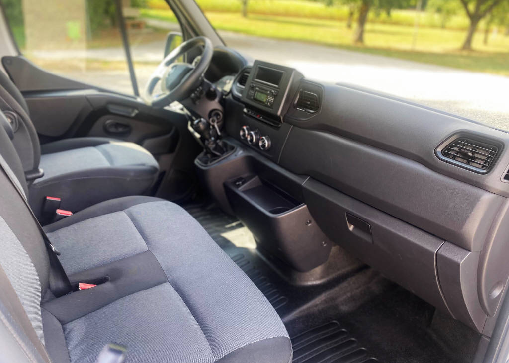 RENAULT Master Pick-up 3.5 t L3H1 2.3 dCi 150 TwinTurbo-image-9