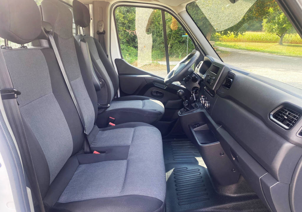 RENAULT Master Pick-up 3.5 t L3H1 2.3 dCi 150 TwinTurbo-image-8
