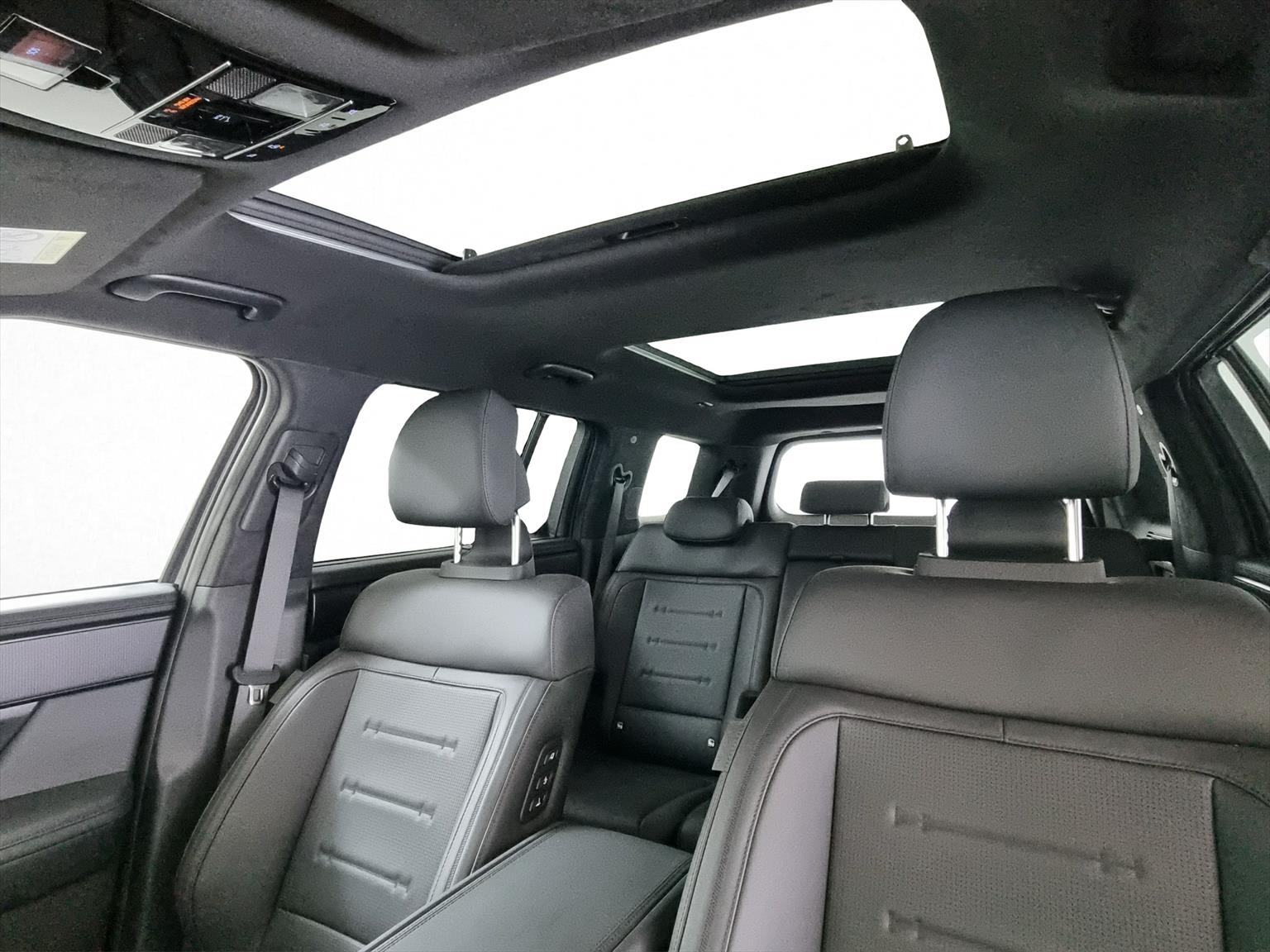 HYUNDAI Santa Fe 1.6 T-GDi HEV Calligraphy + Pano-image-6