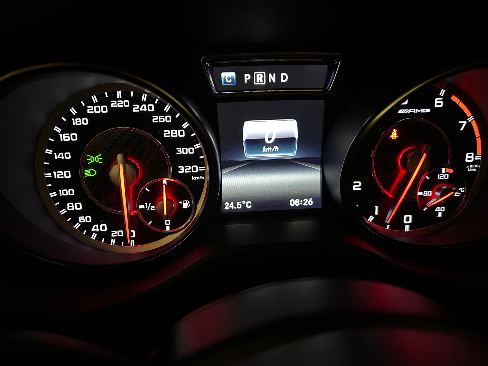MERCEDES-BENZ GLA 45 AMG 4Matic 7G-DCT -AMG Sportauspuff ohne OPF-AMG Sportfahrwerk--image-14