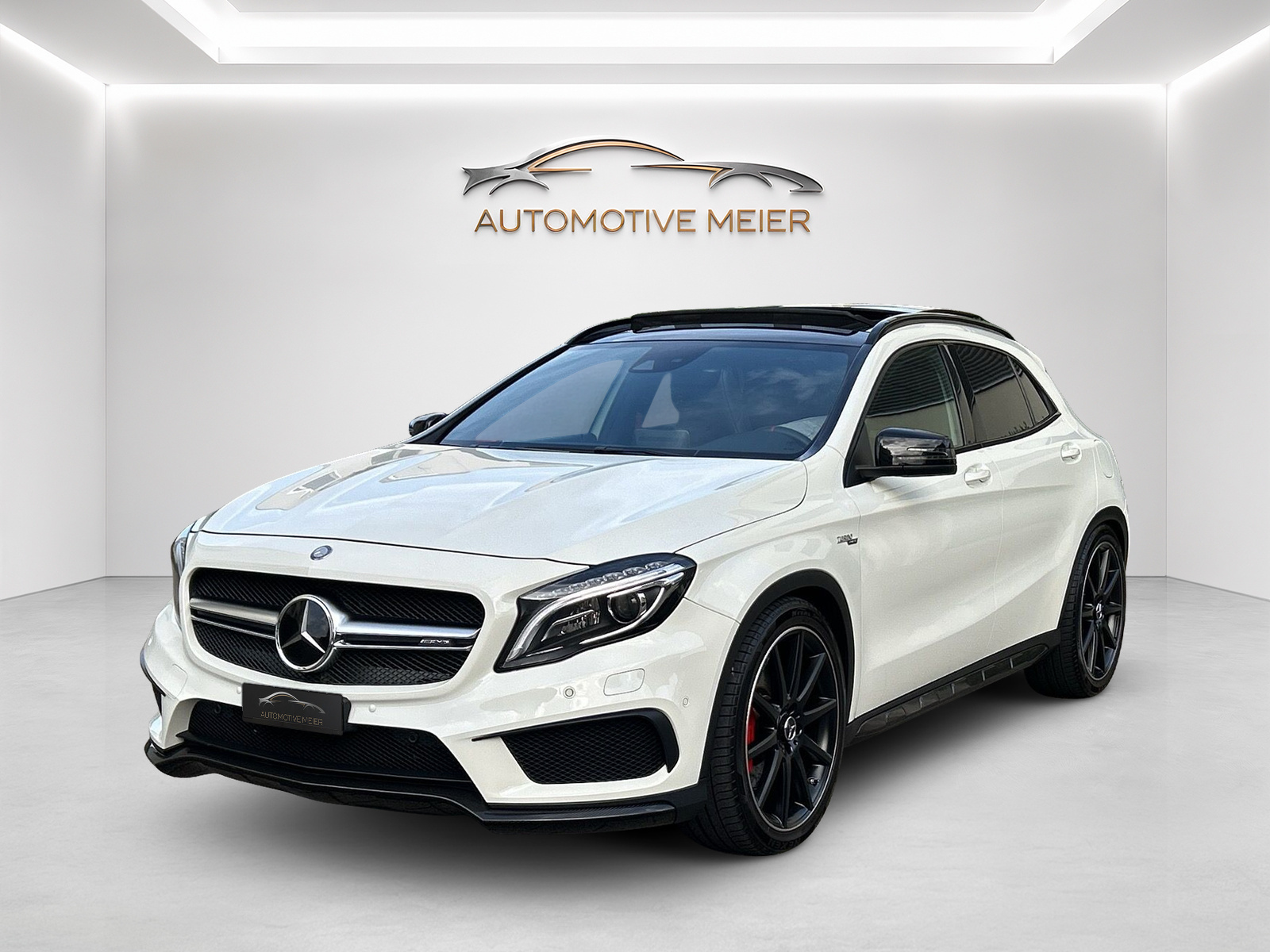 MERCEDES-BENZ GLA 45 AMG 4Matic 7G-DCT -AMG Sportauspuff ohne OPF-AMG Sportfahrwerk--image-0
