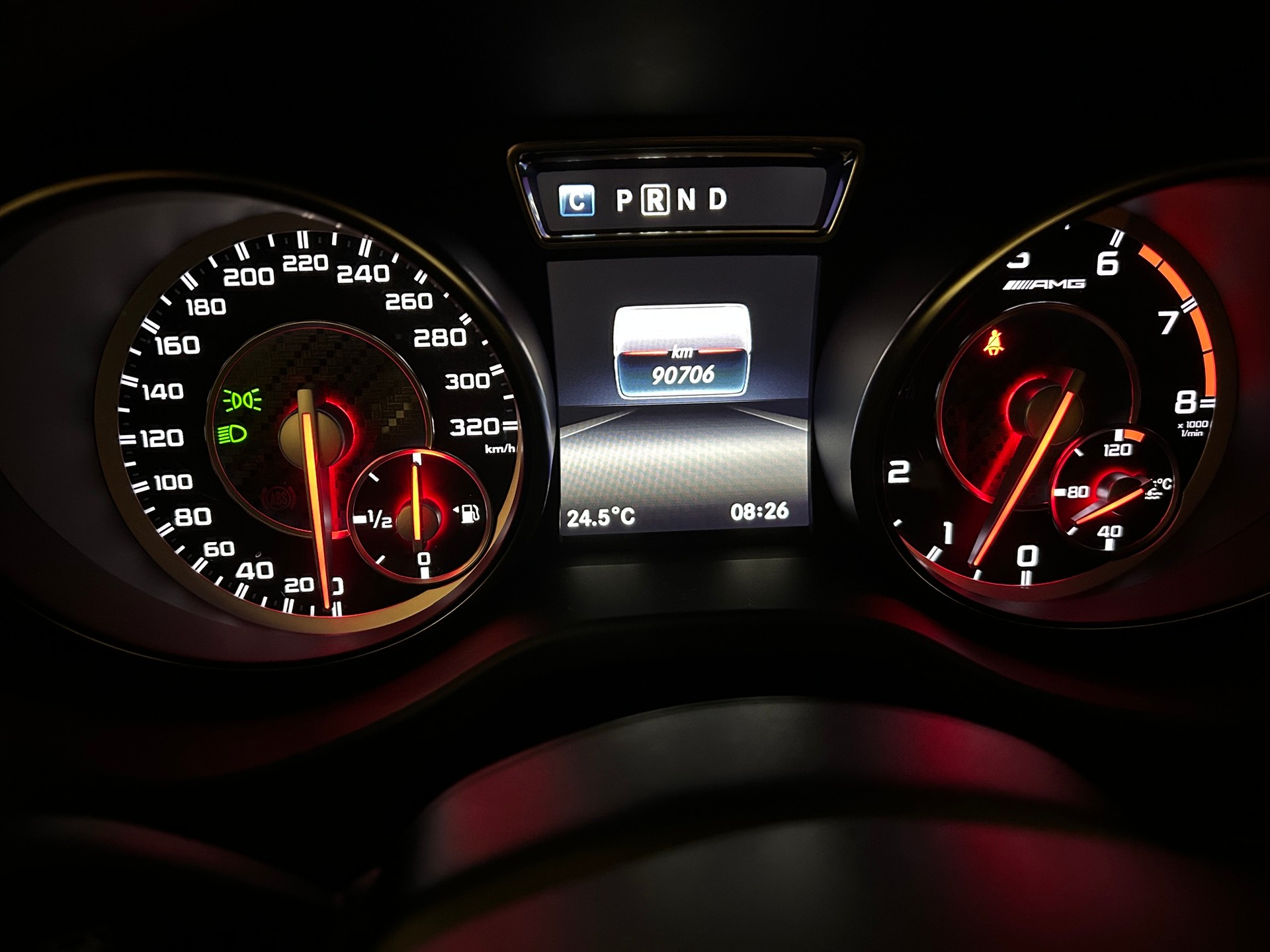 MERCEDES-BENZ GLA 45 AMG 4Matic 7G-DCT -AMG Sportauspuff ohne OPF-AMG Sportfahrwerk--image-13