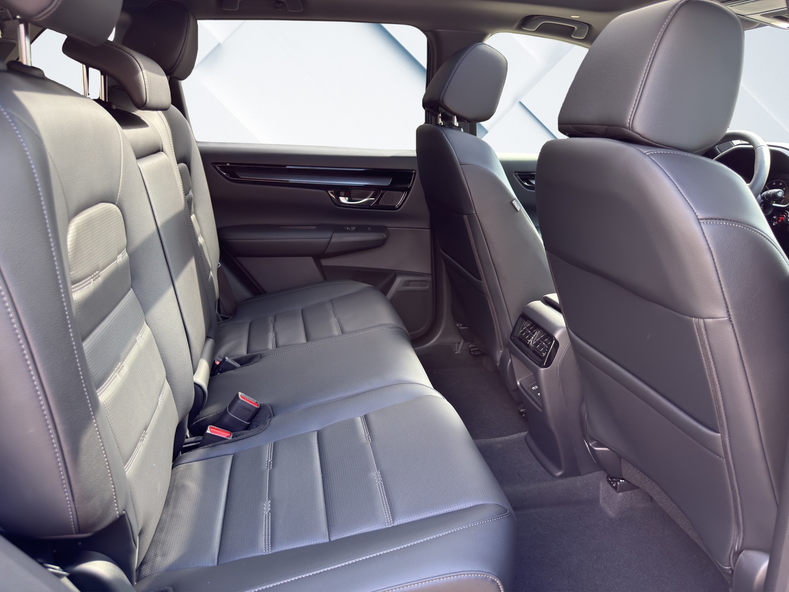 HONDA CR-V 2.0 i-MMD Advance 4WD, Leasing Aktion 1.9 %, inkl. GRATIS Winterräder in Wert von 2200.--image-15